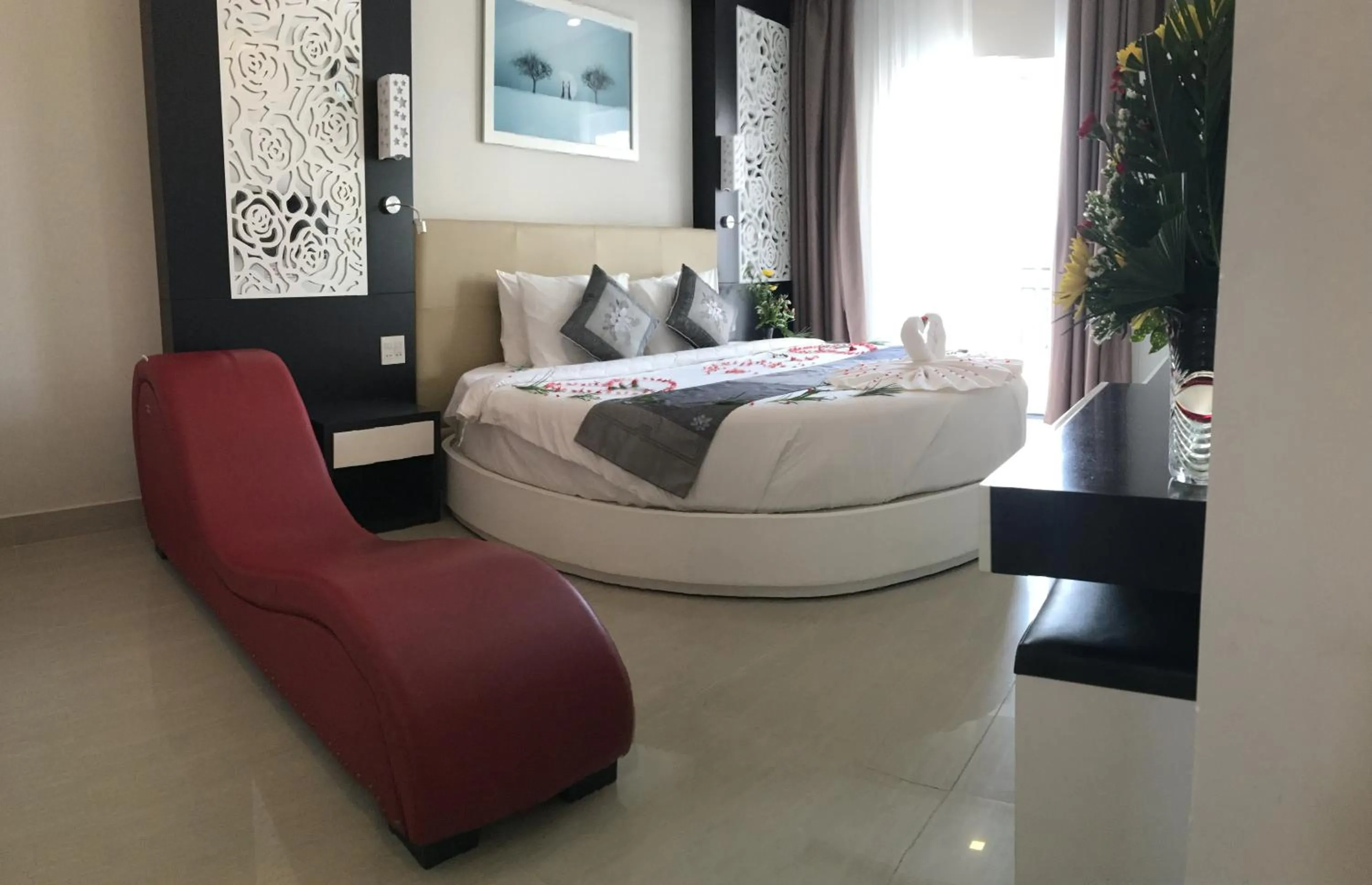 Breakfast, Bed in Muine Sports Hotel