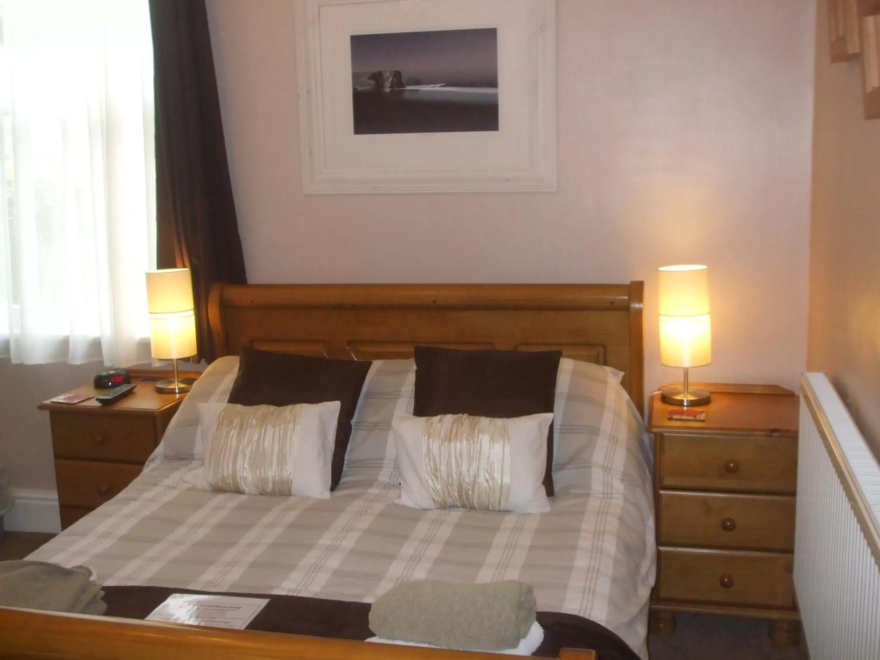 Double Room in Chiverton House Guest Accommodation Double Room in Chiverton House Guest Accommodation