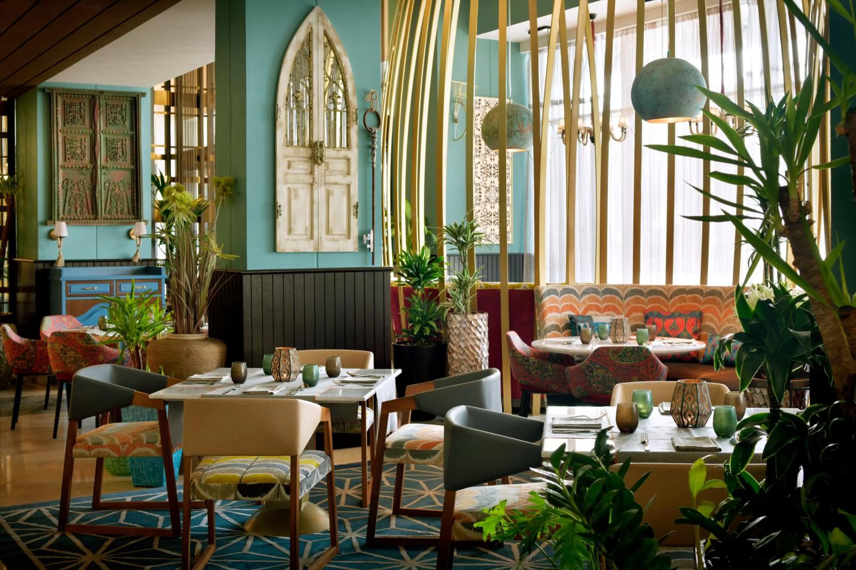 Restaurant/places to eat in Mövenpick Hotel Tahlia Jeddah