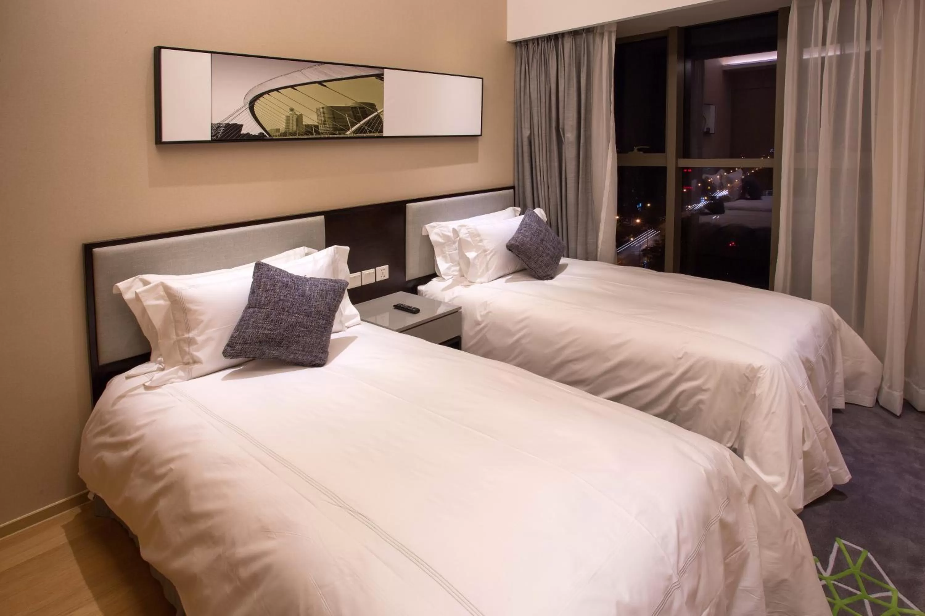 Photo of the whole room, Bed in Fraser Place Tianjin