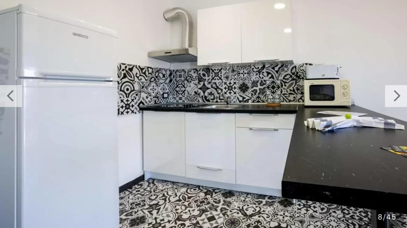 Kitchen/Kitchenette in Paraiso villas