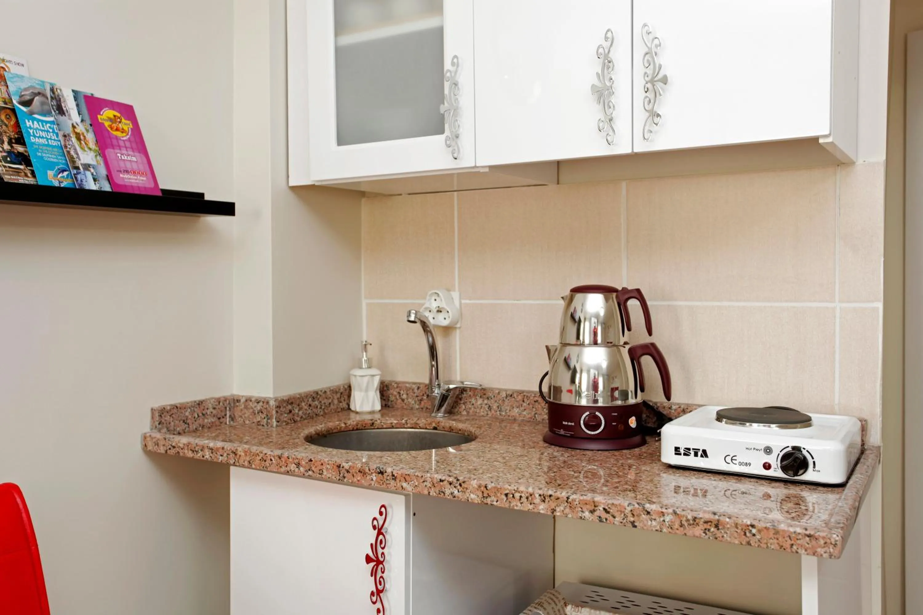 Kitchen or kitchenette, Kitchen/Kitchenette in Taksim Istiklal Suites