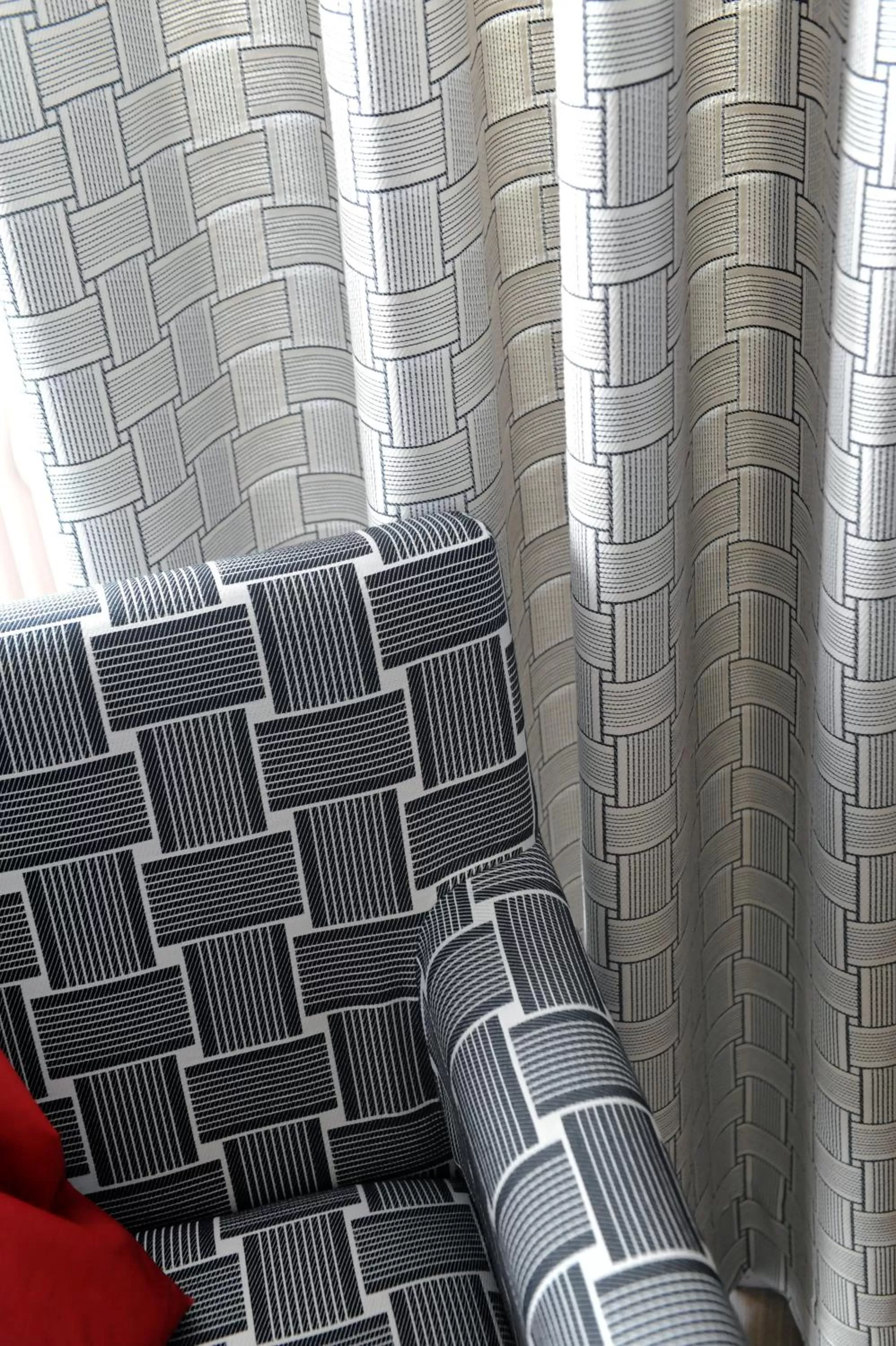 Decorative detail in Logis Hôtel du Chêne