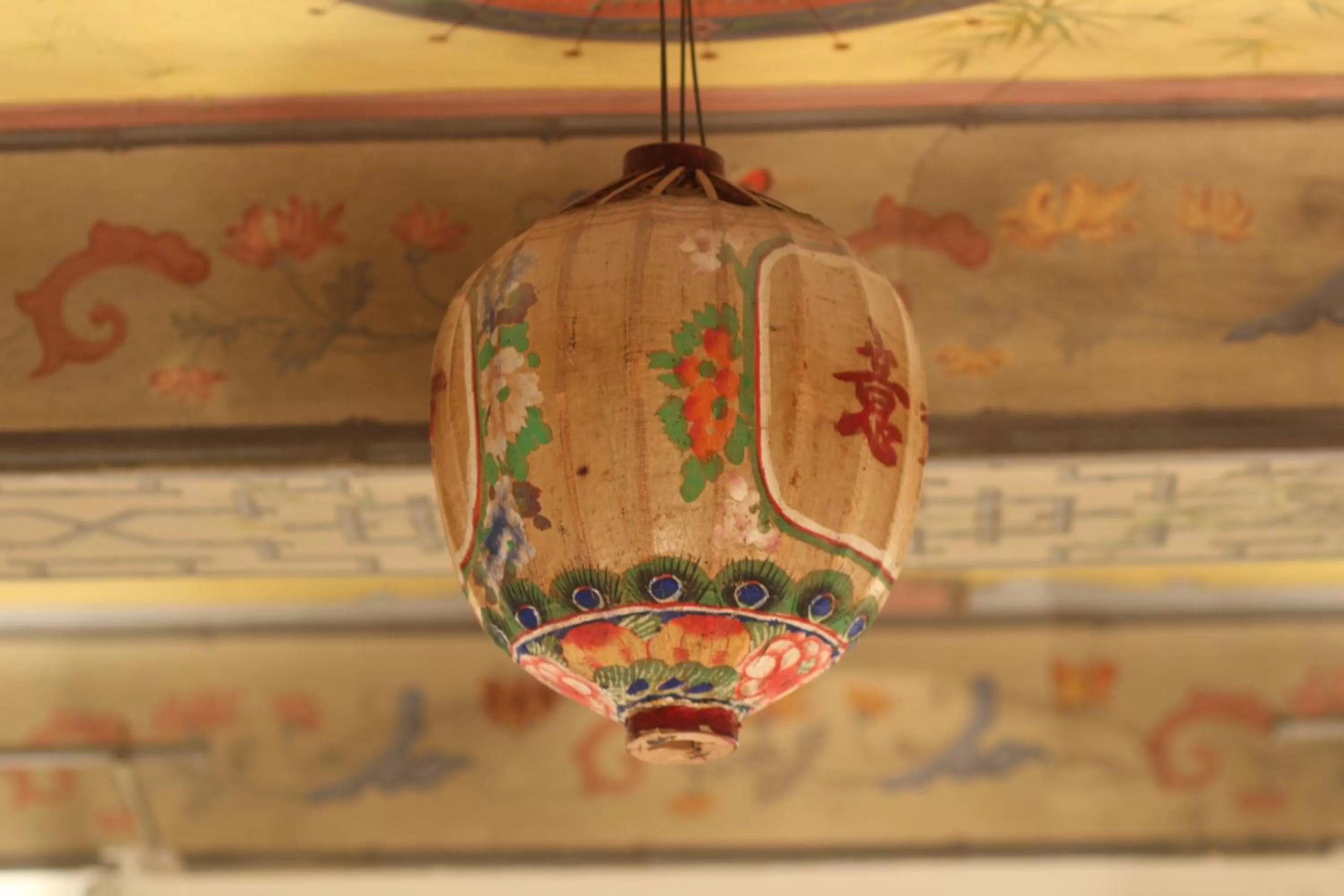 Decorative detail in Maison Sumiane