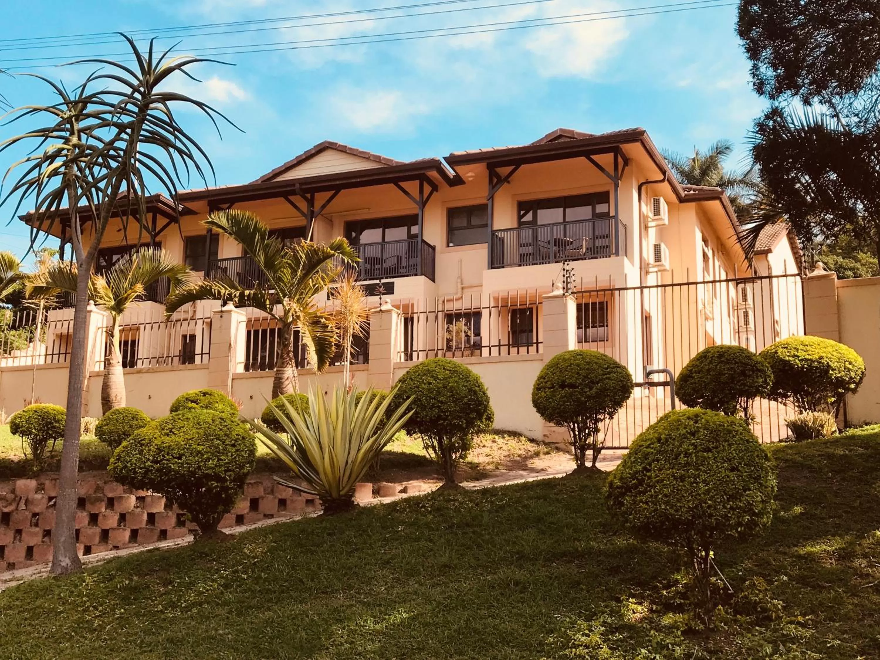 Property building in Jay and Bee Guesthouse