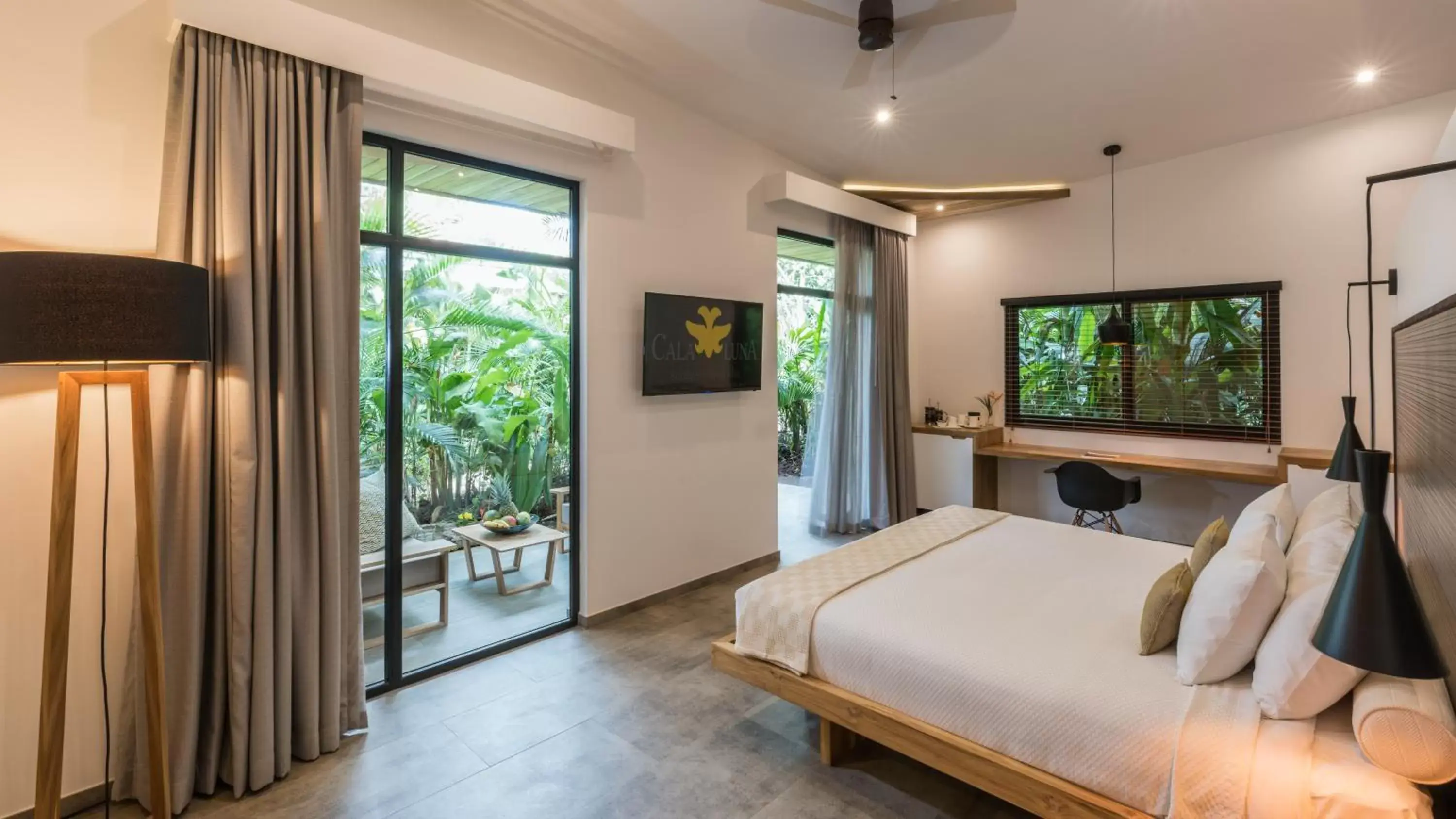 Adults Only - Lifestyle Suite 1 King bed in Cala Luna Boutique Hotel & Villas Adults Only - Lifestyle Suite 1 King bed in Cala Luna Boutique Hotel & Villas