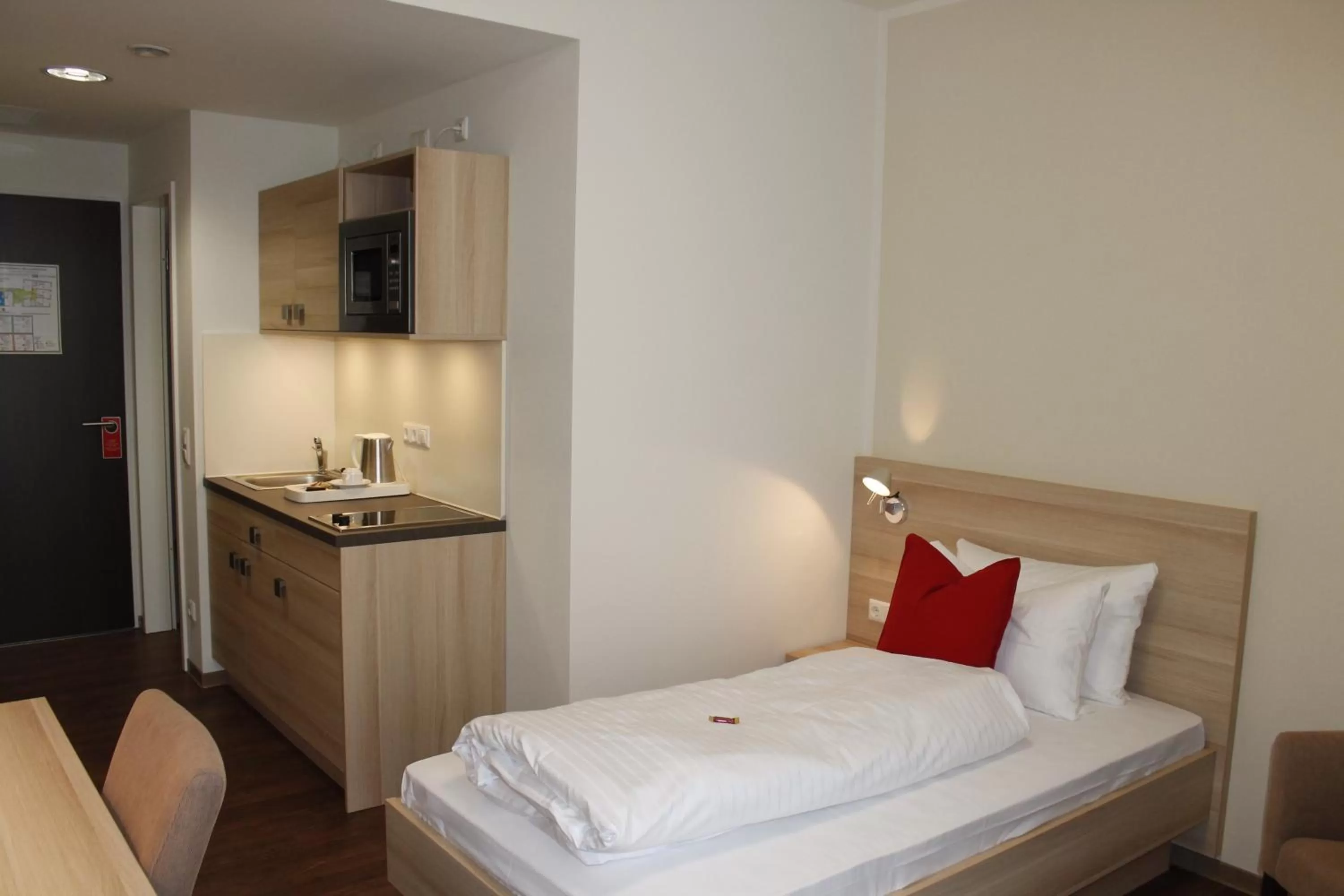 Bed in Prime 20 Serviced Apartments
