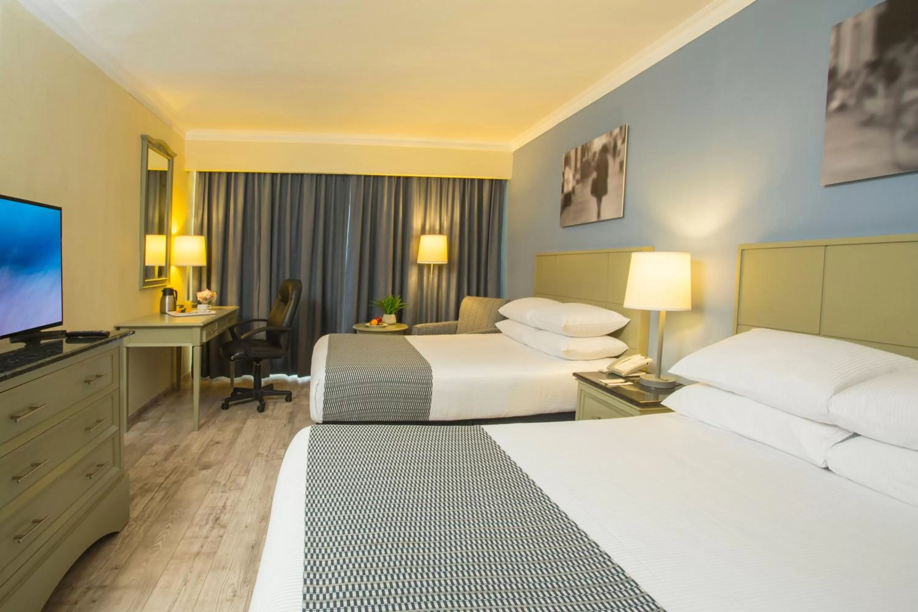 Other, Bed in Krystal Urban Ciudad Juarez by US Consulate