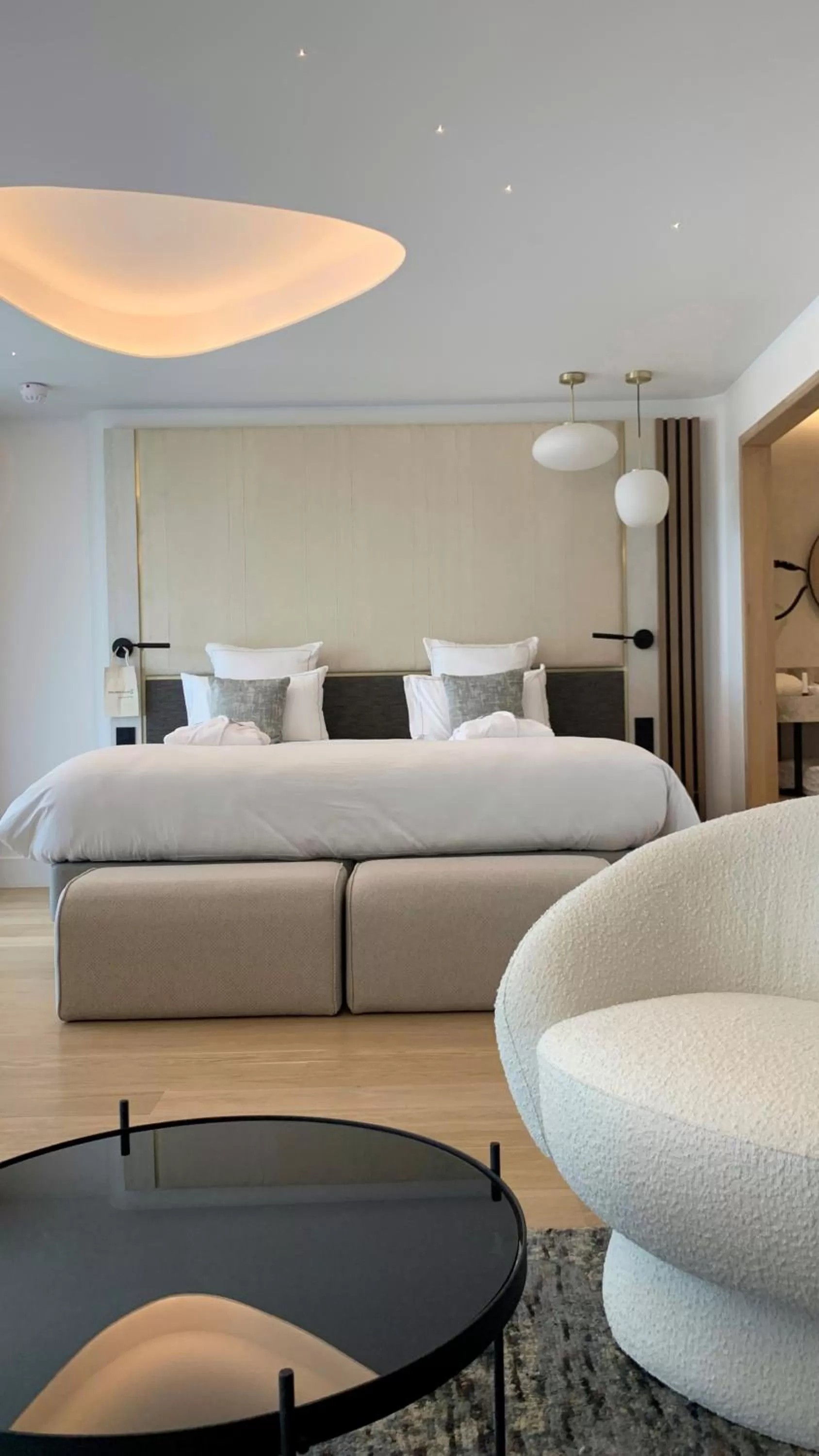 Junior Suite in GOLDEN TULIP LYON OUEST TECHLID Hotel & Spa