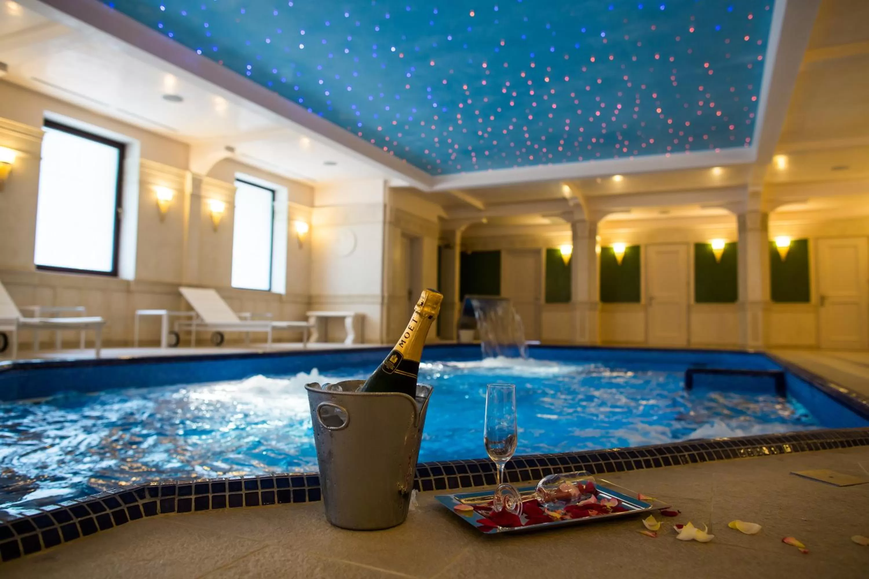 Swimming pool in Hotel Snagov Club