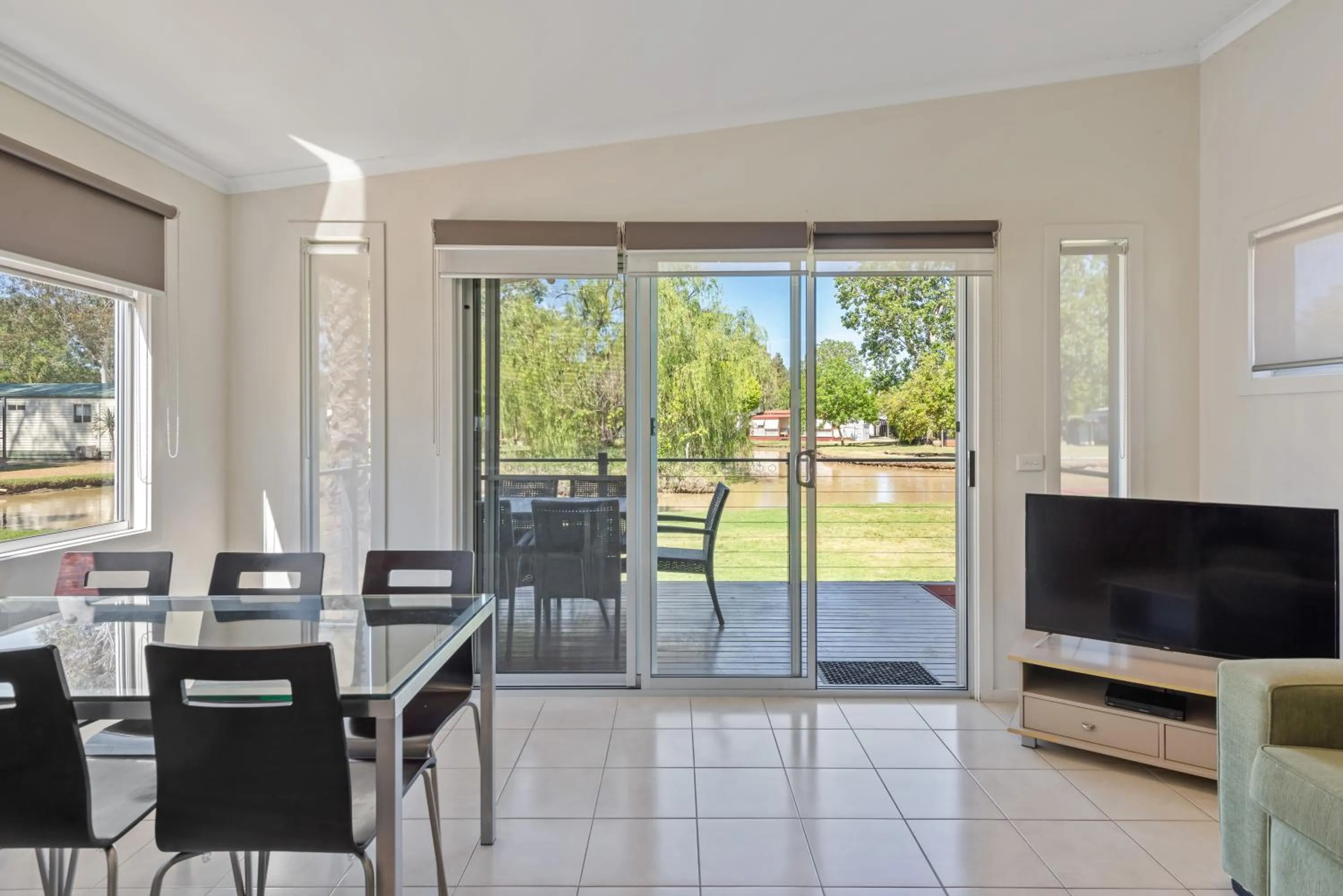 TV and multimedia in Discovery Parks - Maidens Inn Moama