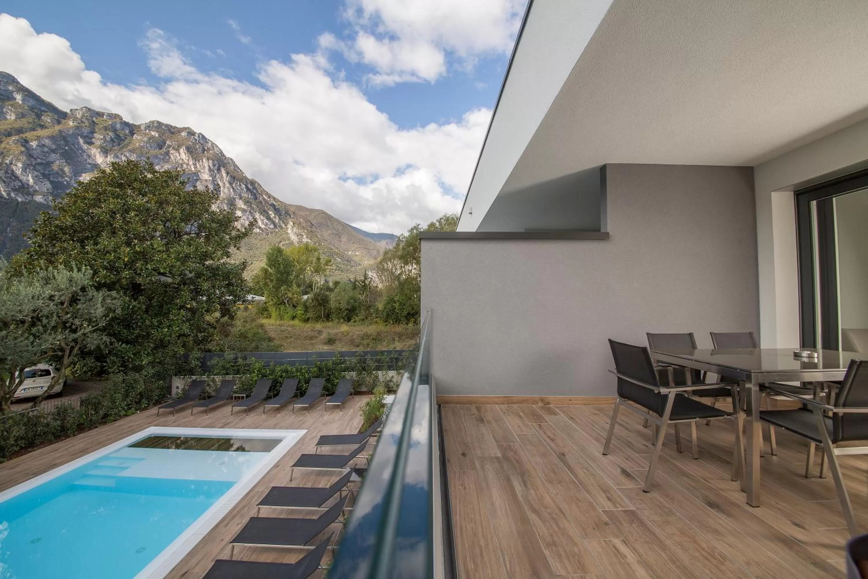 Patio in Riva Lake Lodge