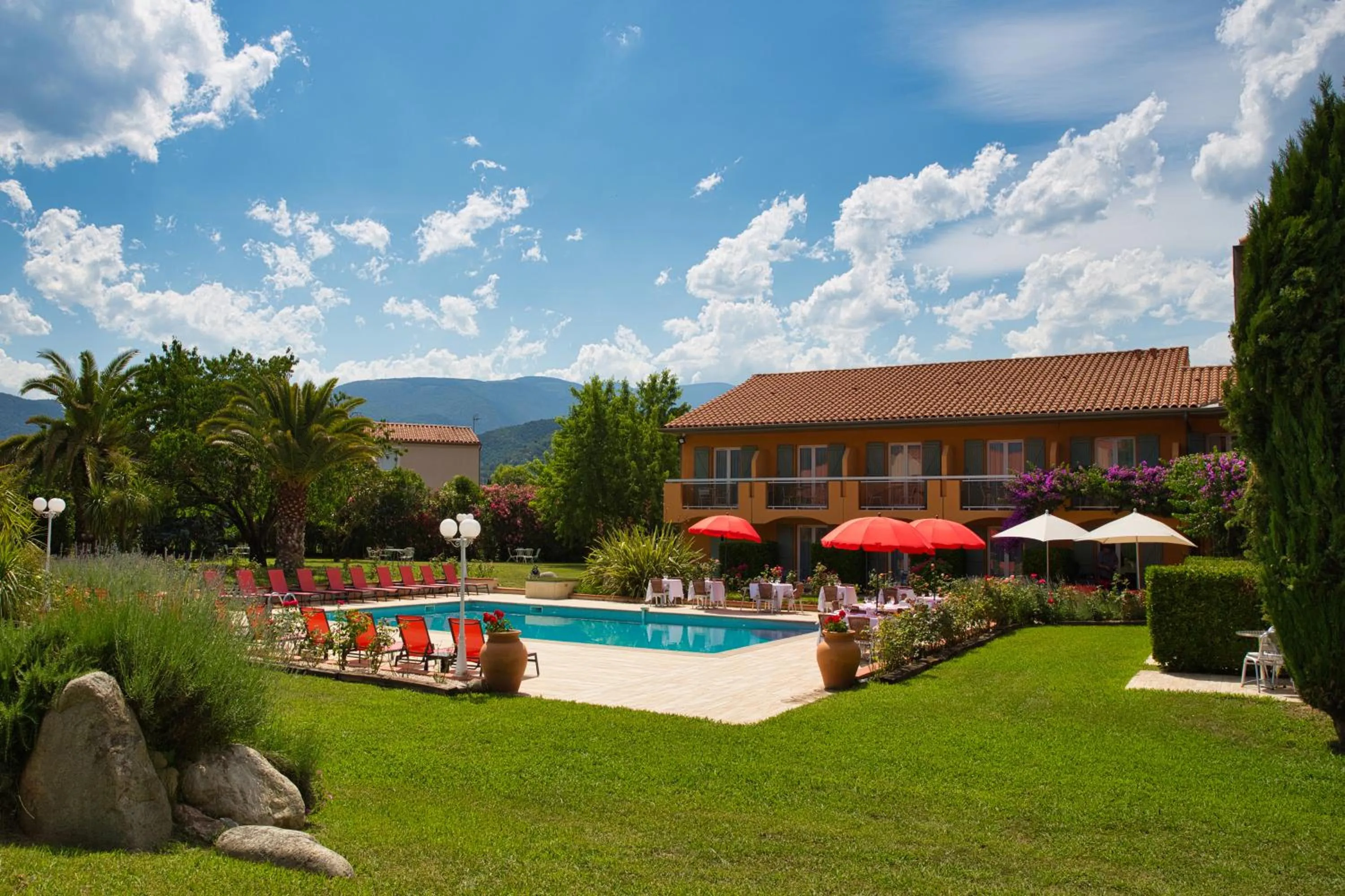 Property building in Best Western Le Vauban