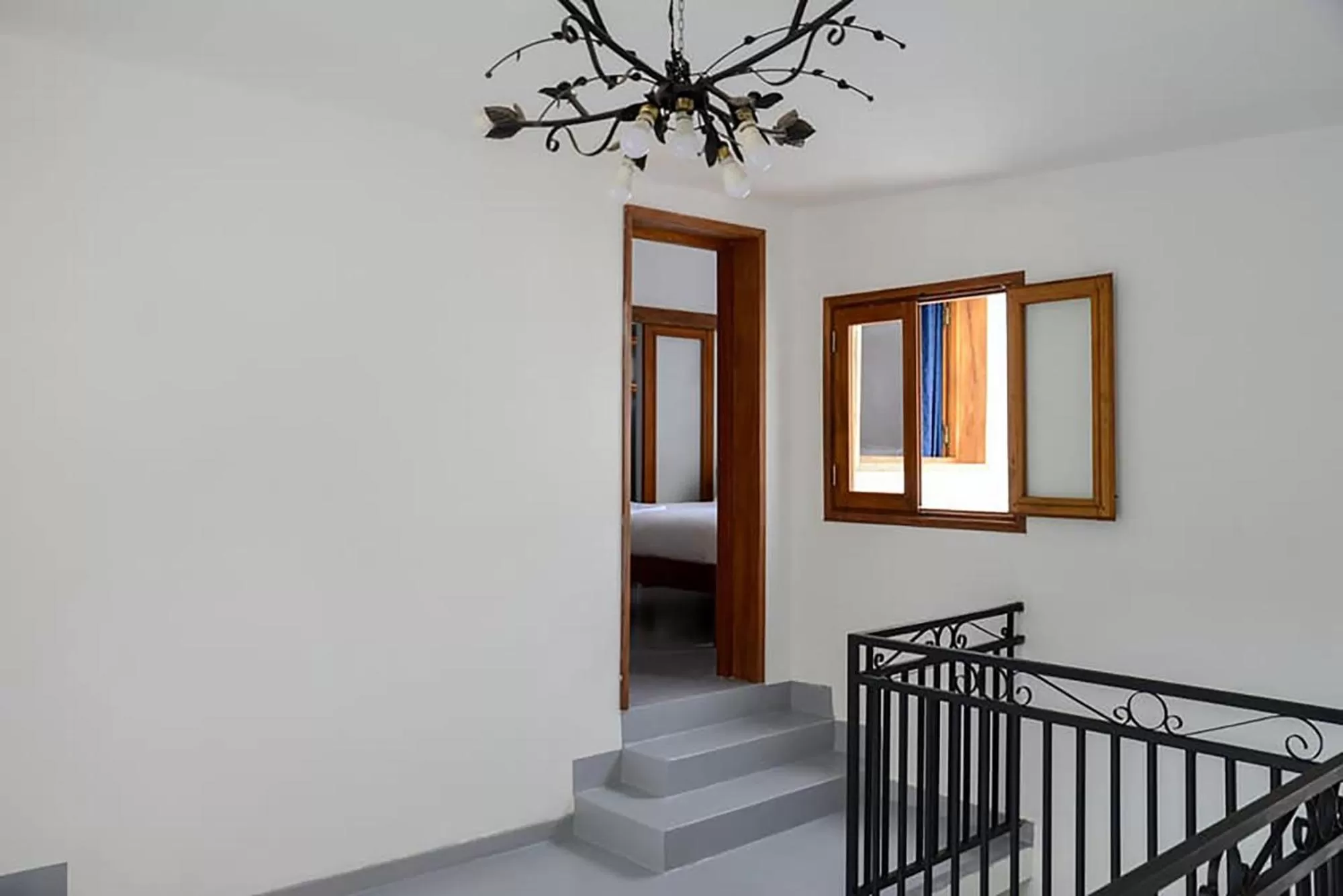 Photo of the whole room, Bed in SATRANA HOTEL TAMATAVE