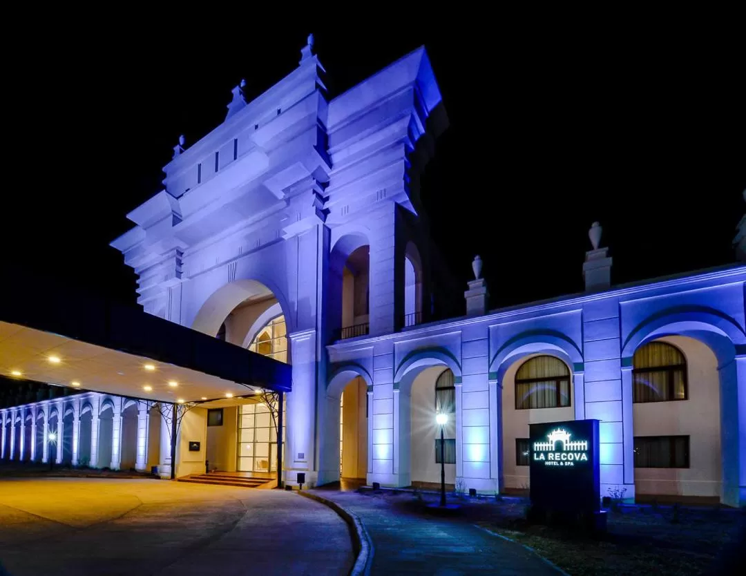 Property building in La Recova Hotel & Spa