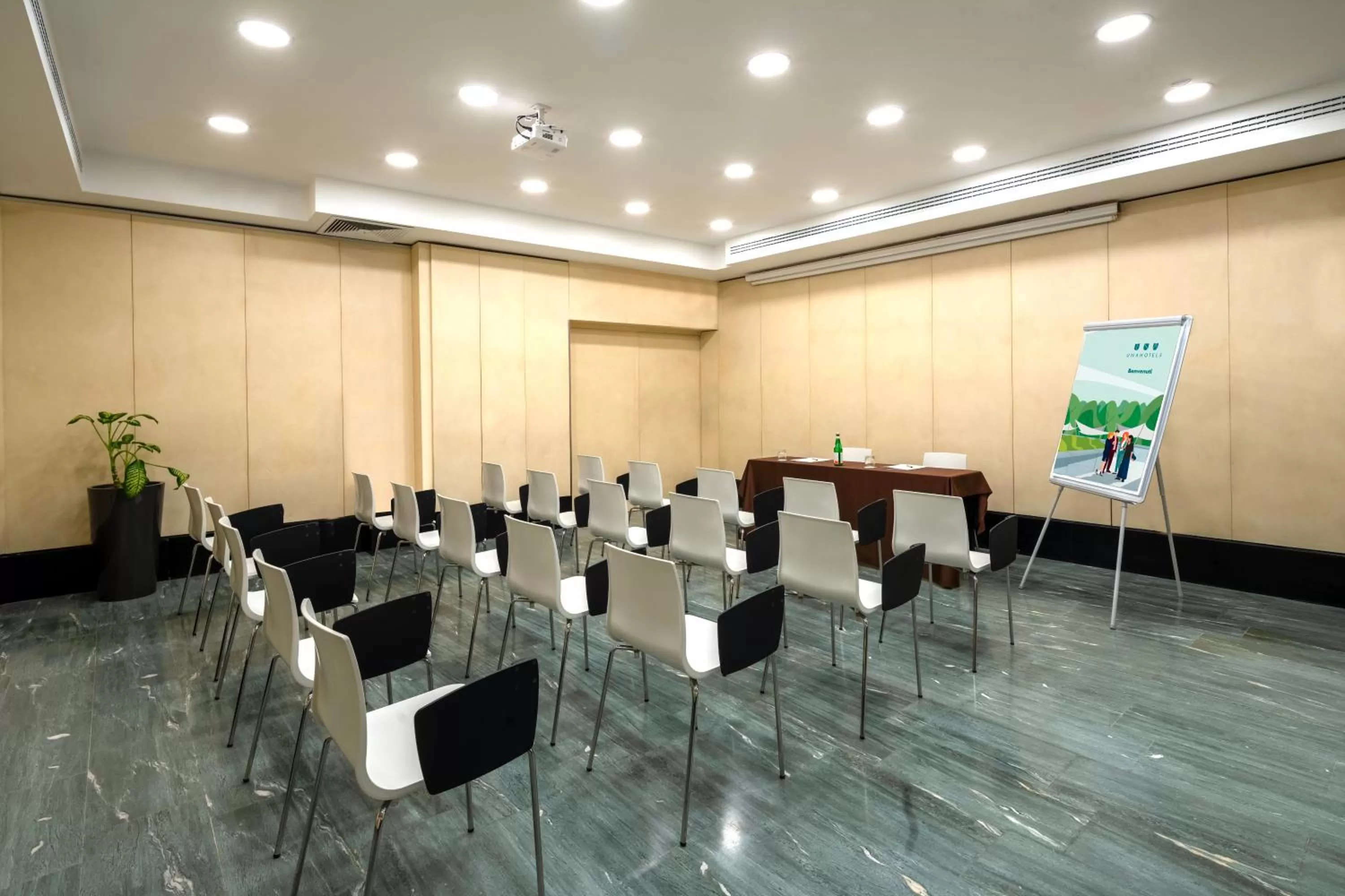 Meeting/conference room in UNA Hotels Galles Milano