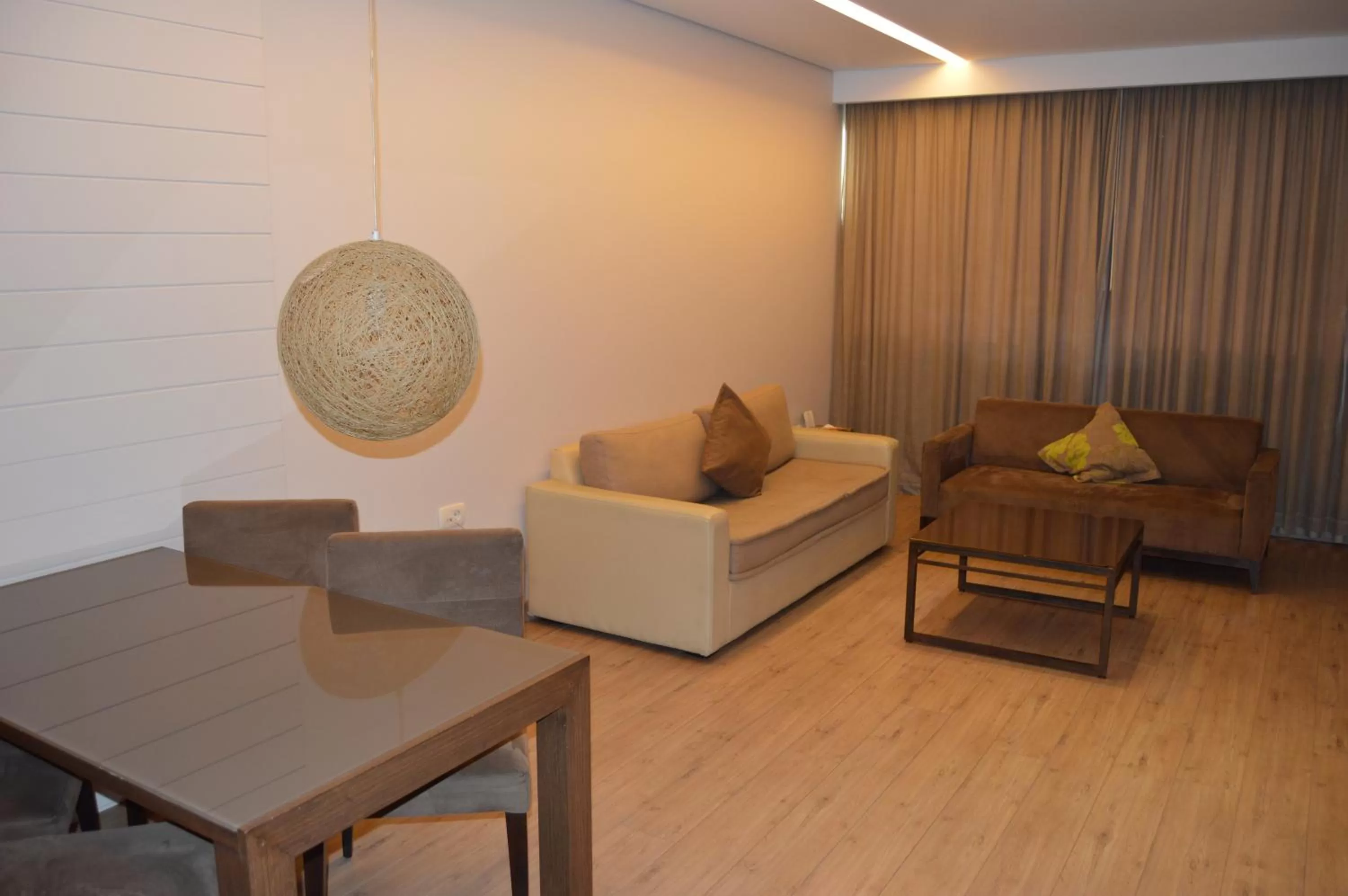 Living room, Seating Area in Country Lodge Hotel & Resort Beirut