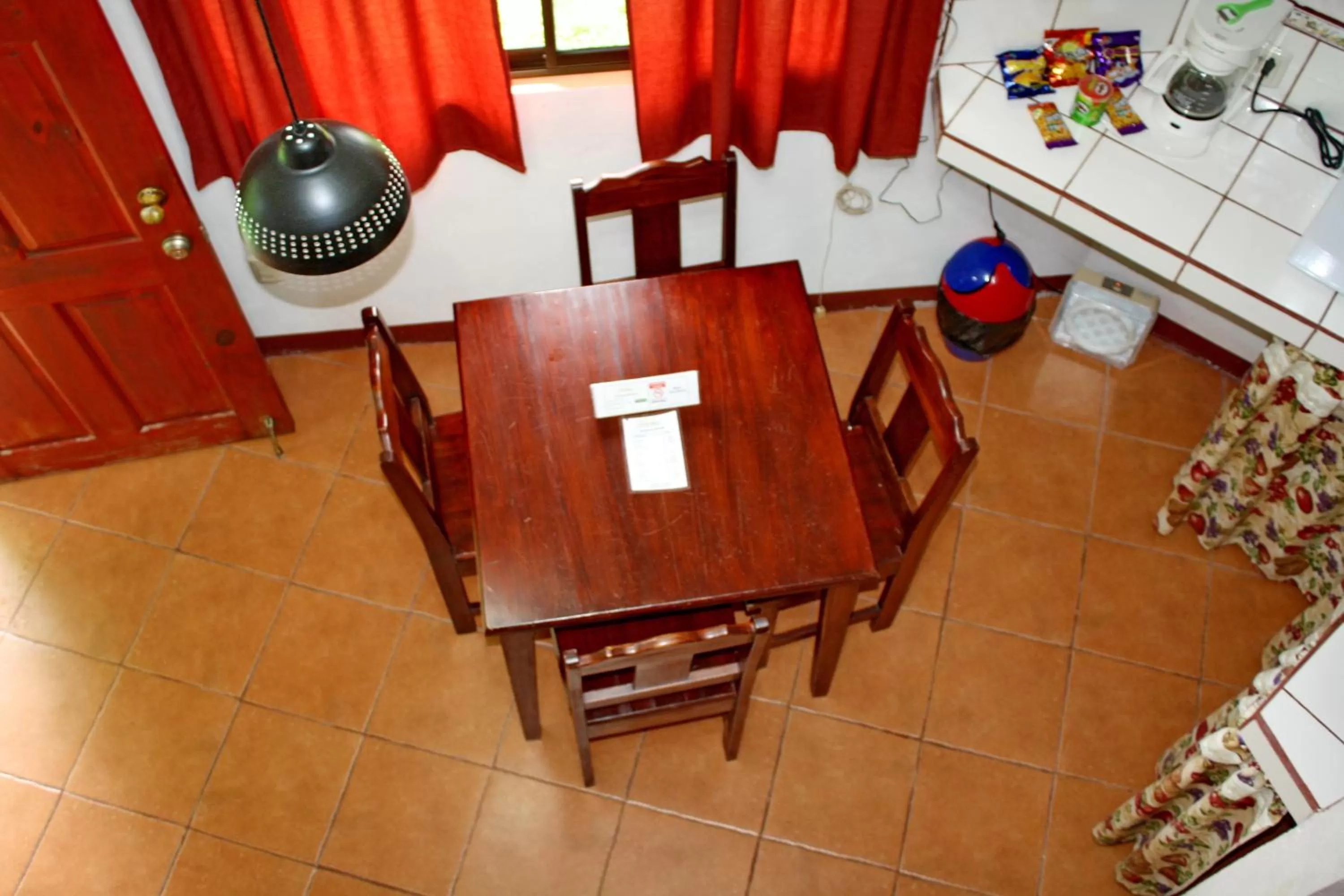 Dining Area in Cabañas Green House