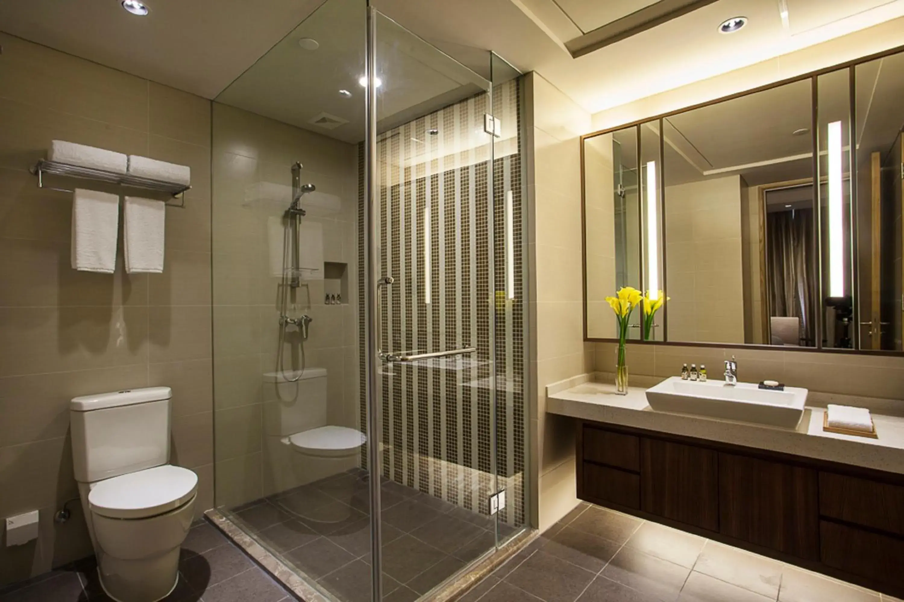 Two-Bedroom Apartment with 2 Breakfasts Only in Somerset Wusheng Wuhan Two-Bedroom Apartment with 2 Breakfasts Only in Somerset Wusheng Wuhan