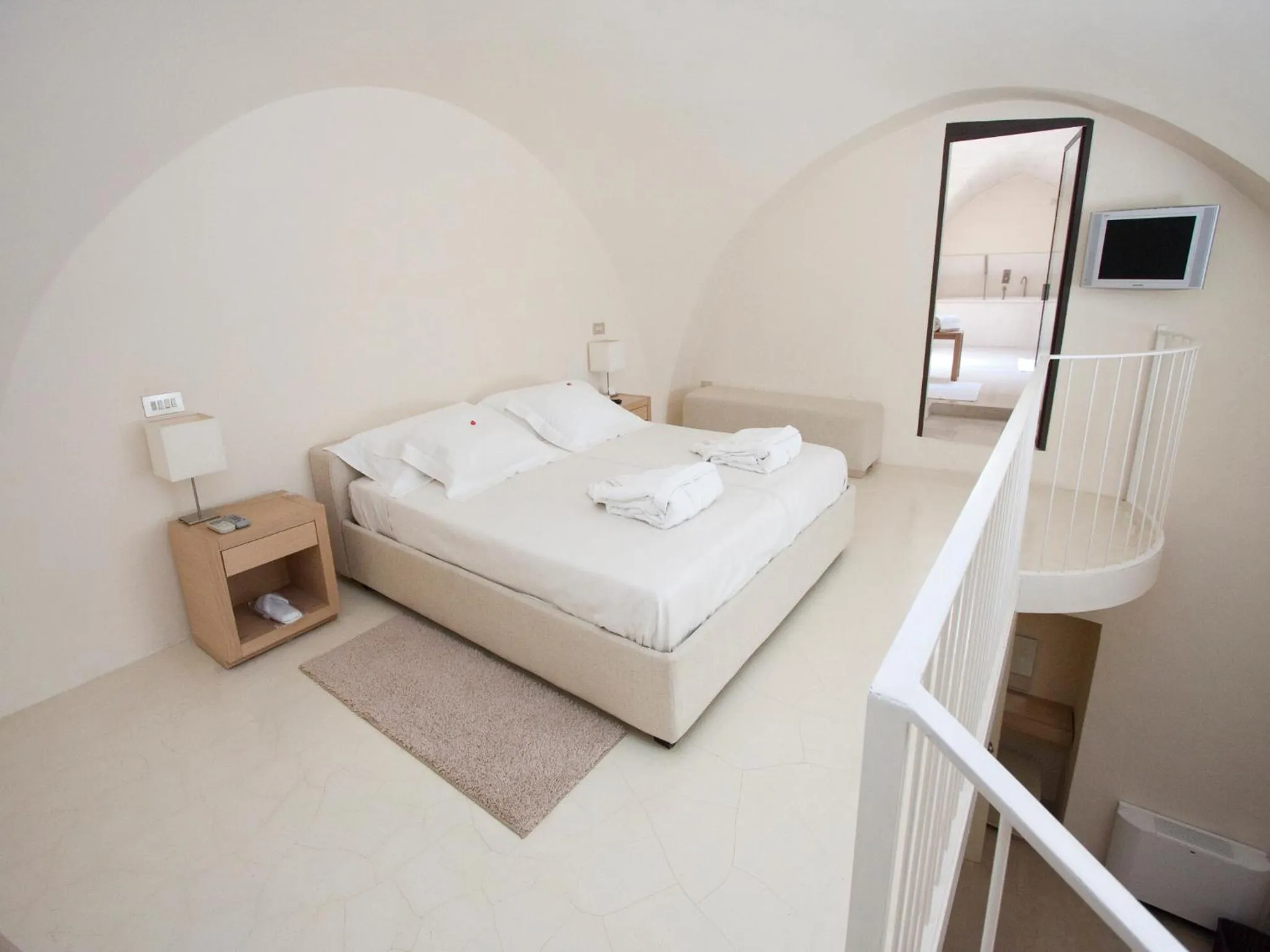 Bed in La Sommità Relais & Chateaux