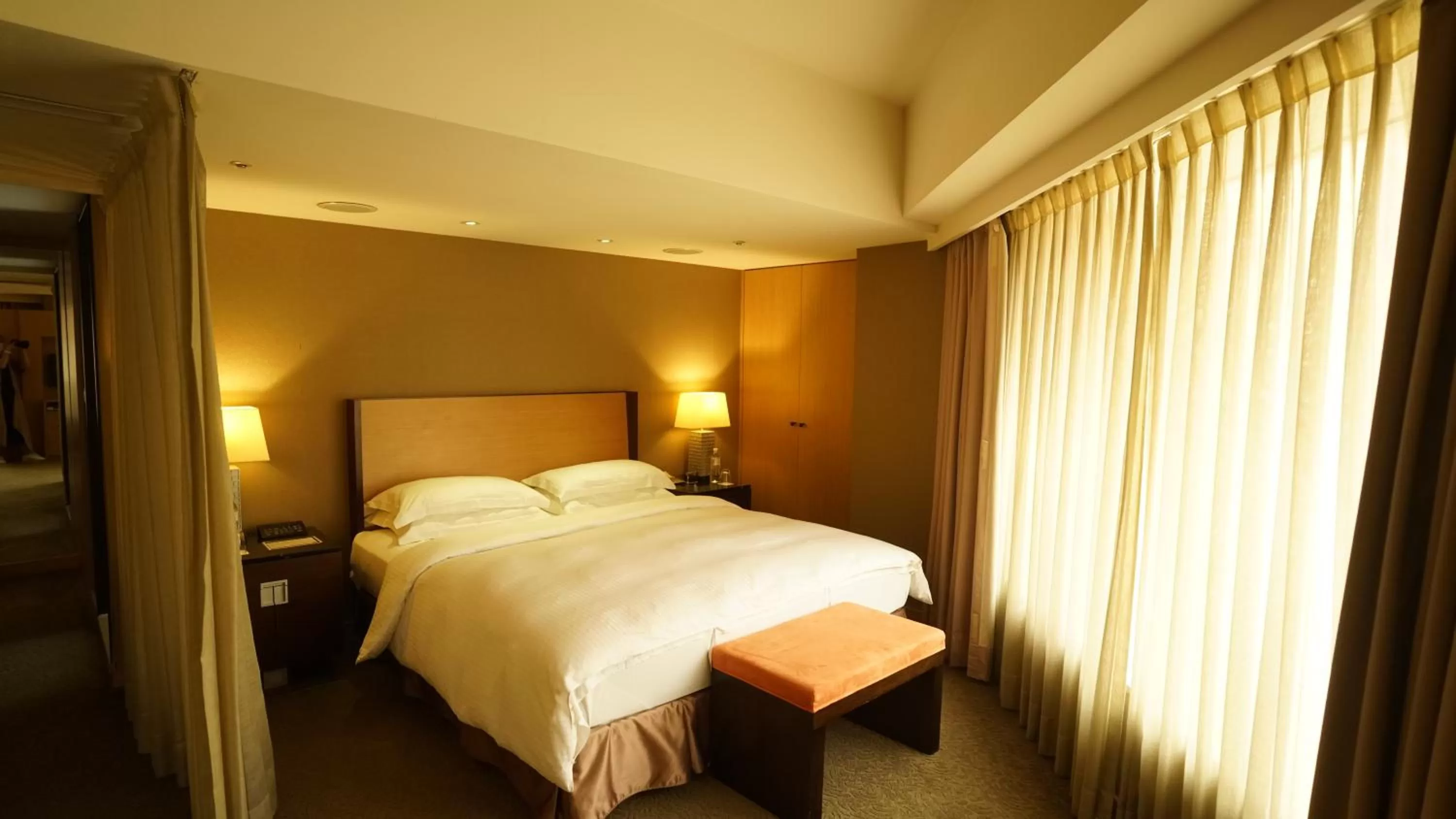 Photo of the whole room, Bed in City Suites-Taipei Nanxi