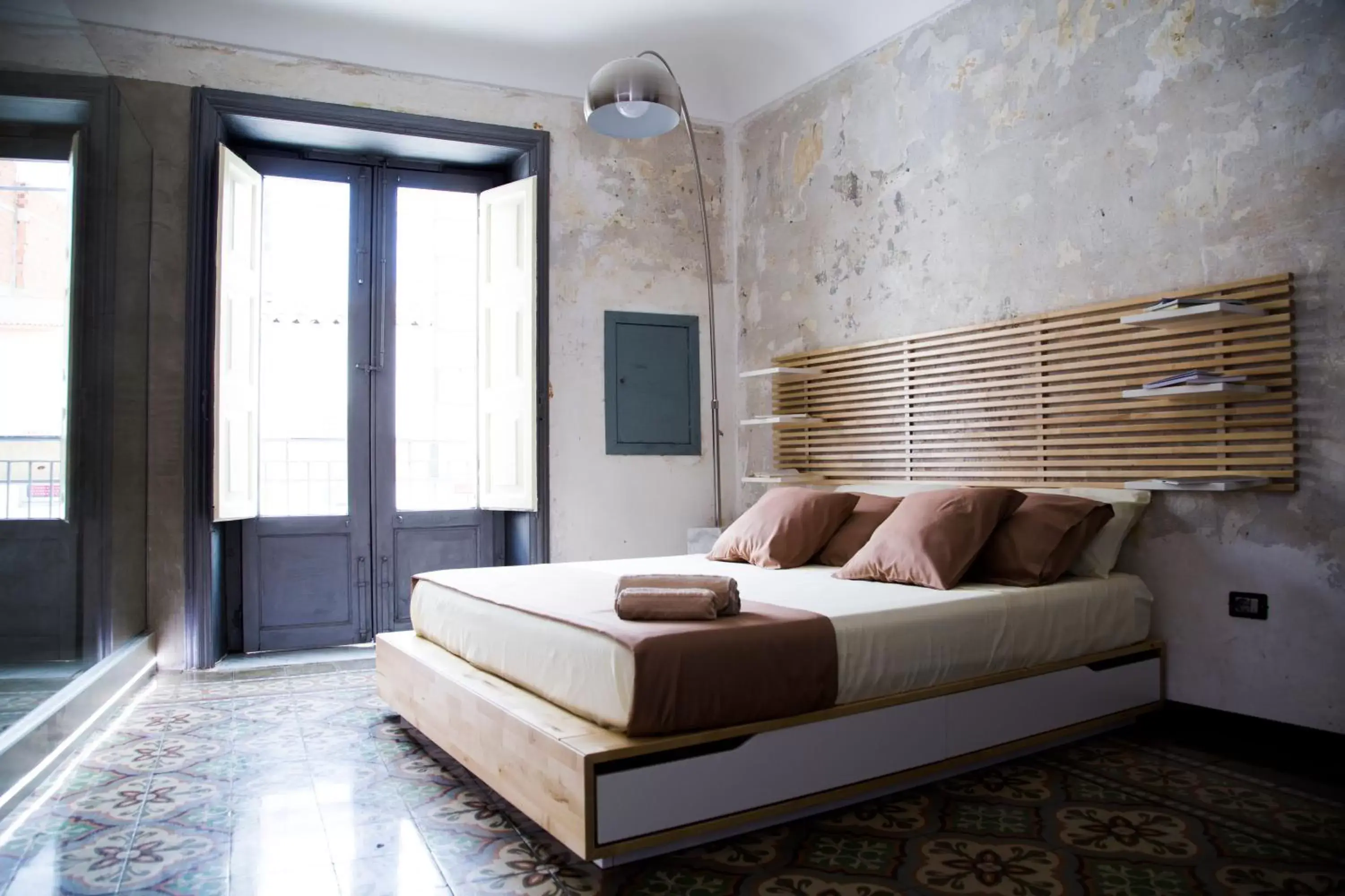 Junior Suite with Balcony in Community Rooms & Wine Junior Suite with Balcony in Community Rooms & Wine