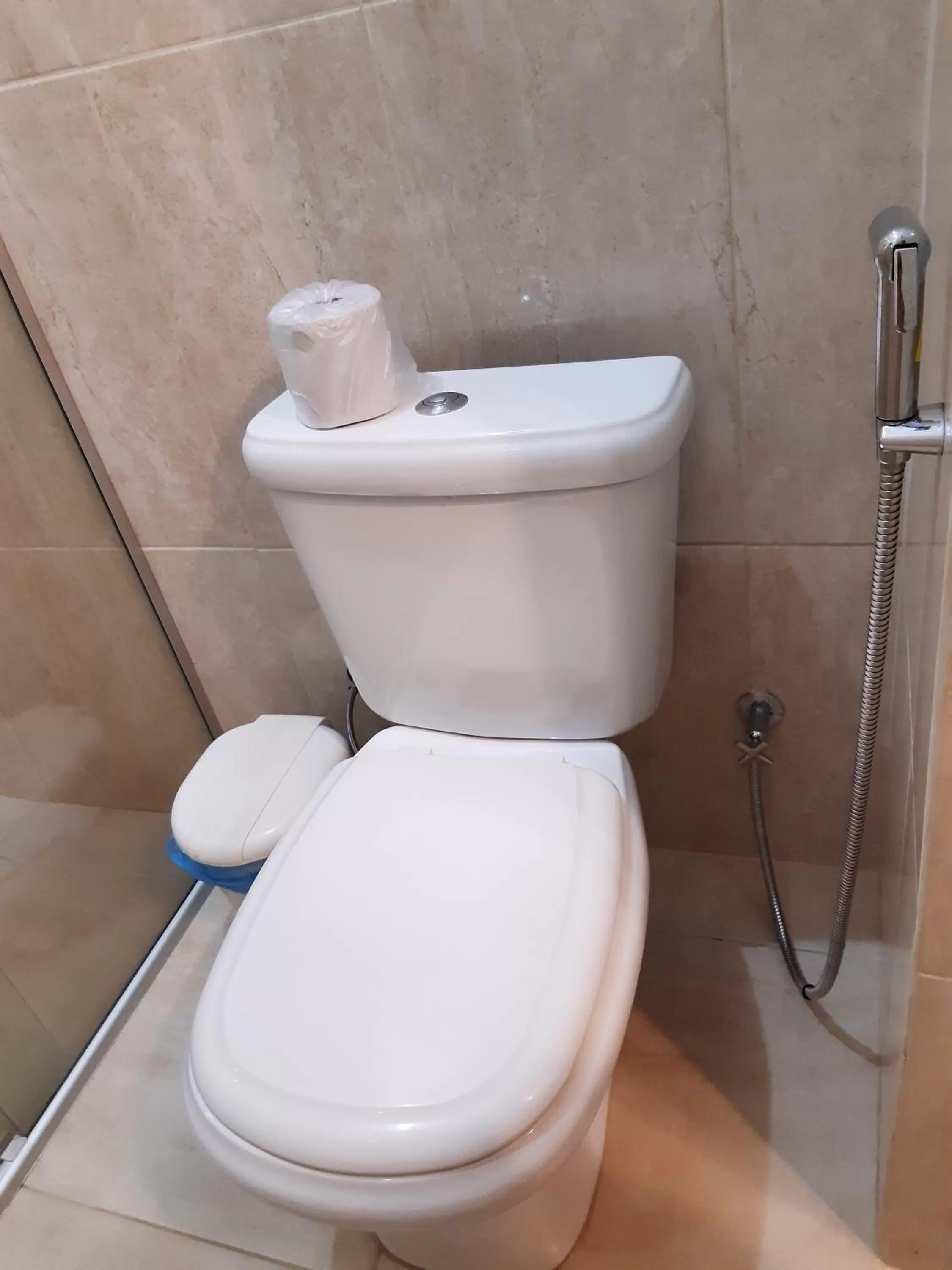 Shower, Bathroom in Pousada Reino Encantado - São Thomé das Letras - Minas Gerais