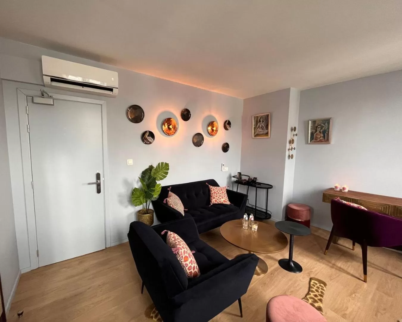 Living room in Hôtel La Pièce