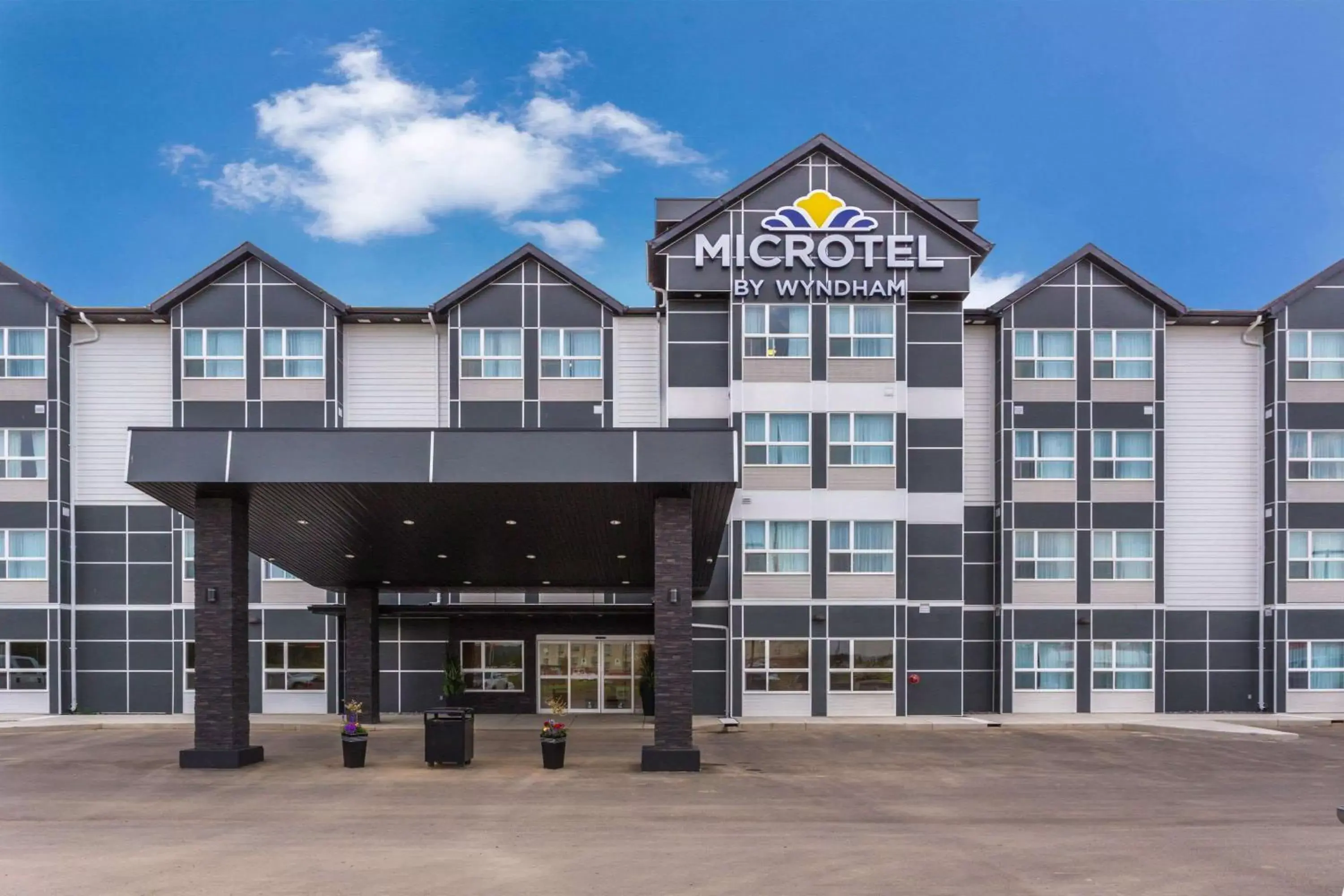 Microtel Inn & Suites by Wyndham Whitecourt Microtel Inn & Suites by Wyndham Whitecourt