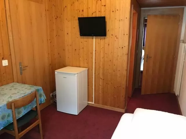 Single Room in Hasli Lodge