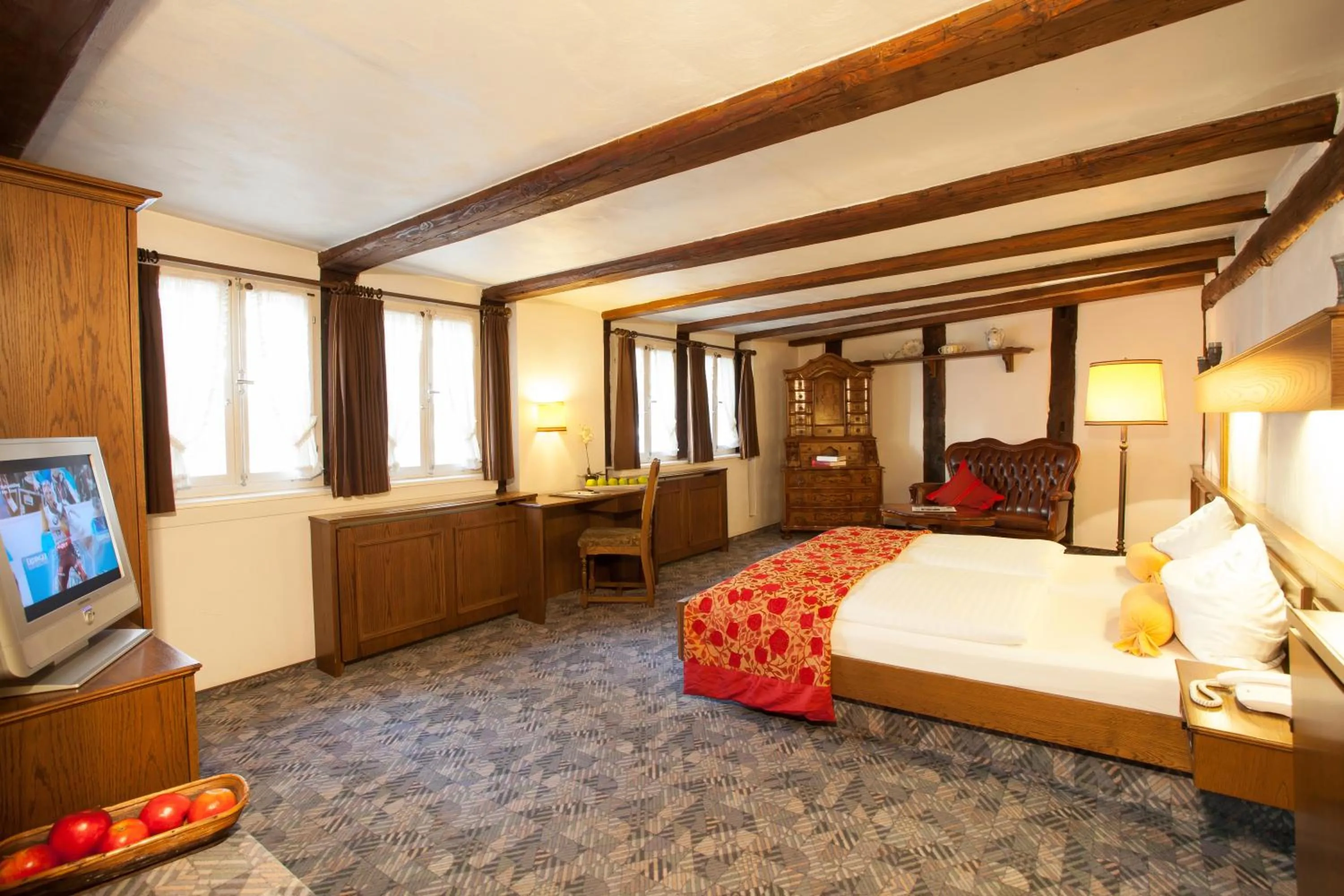 Photo of the whole room, Bed in Hotel Ritter St. Georg