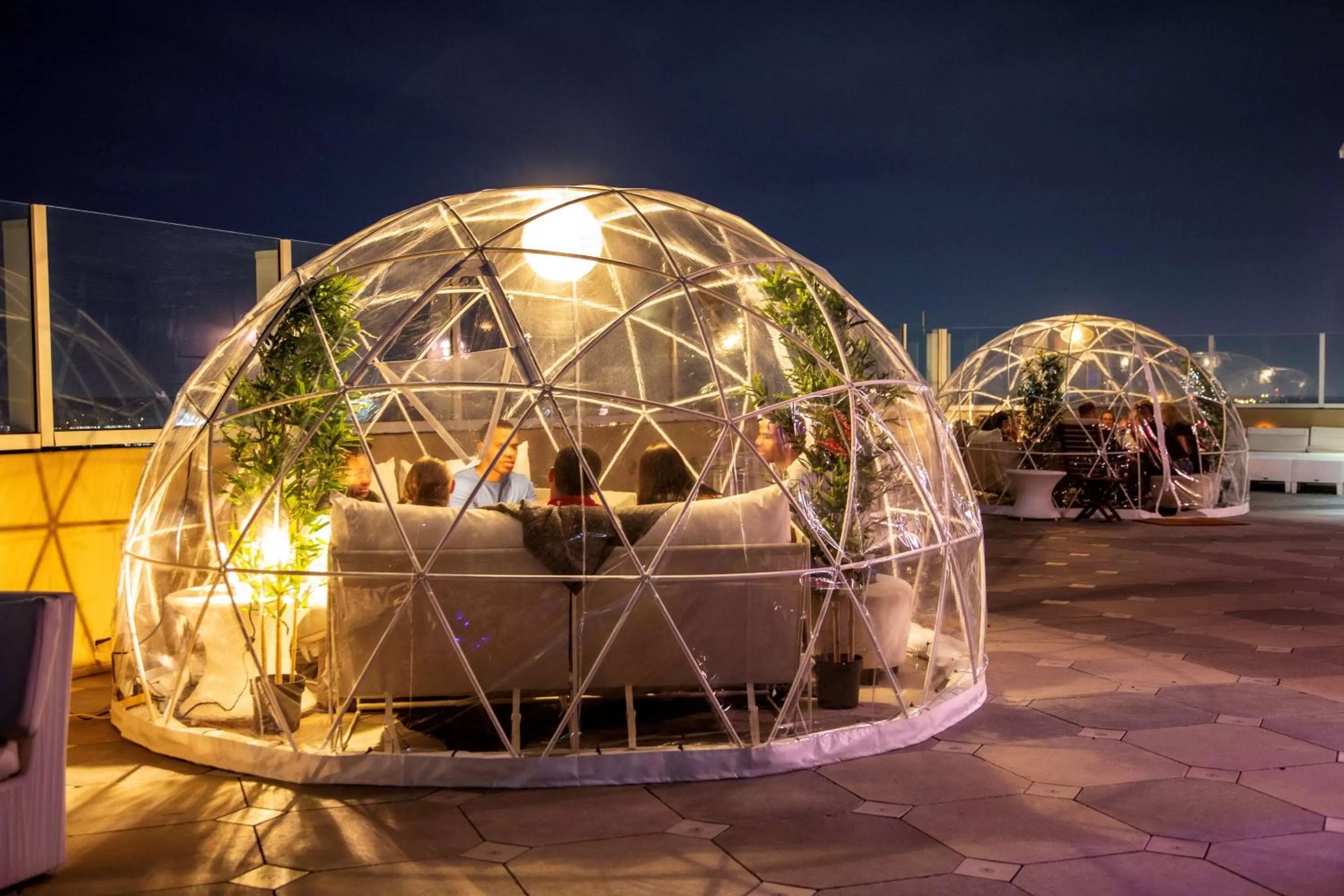 Restaurant/places to eat in Hilton Virginia Beach Oceanfront