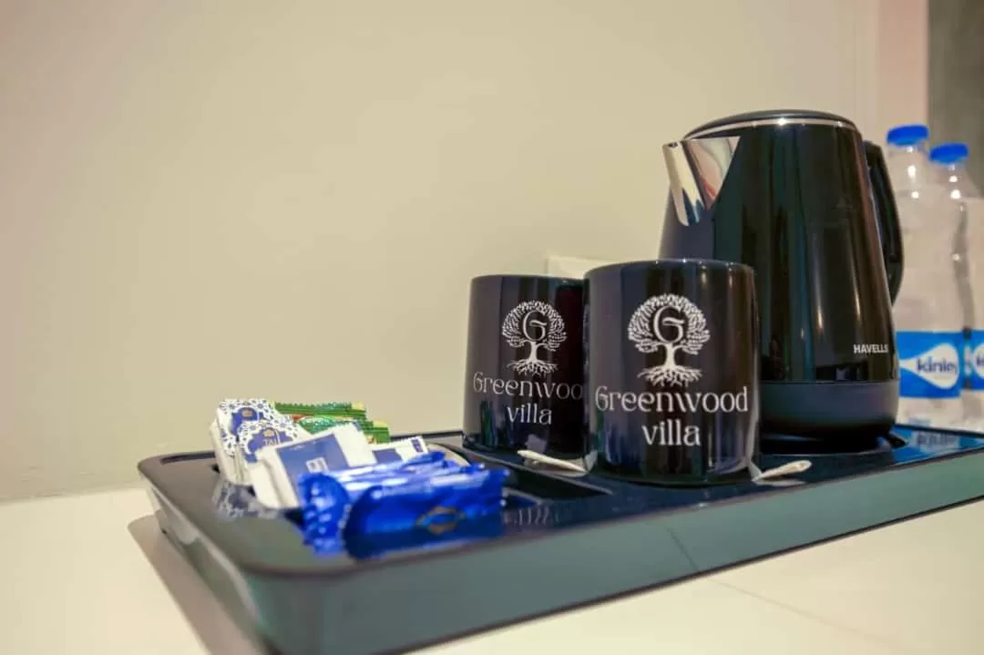Coffee/tea facilities in Greenwood Villa By Levelup