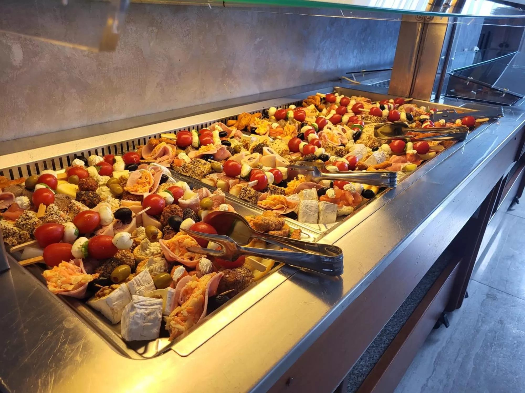 Breakfast, Food in Hotel Edelweiss