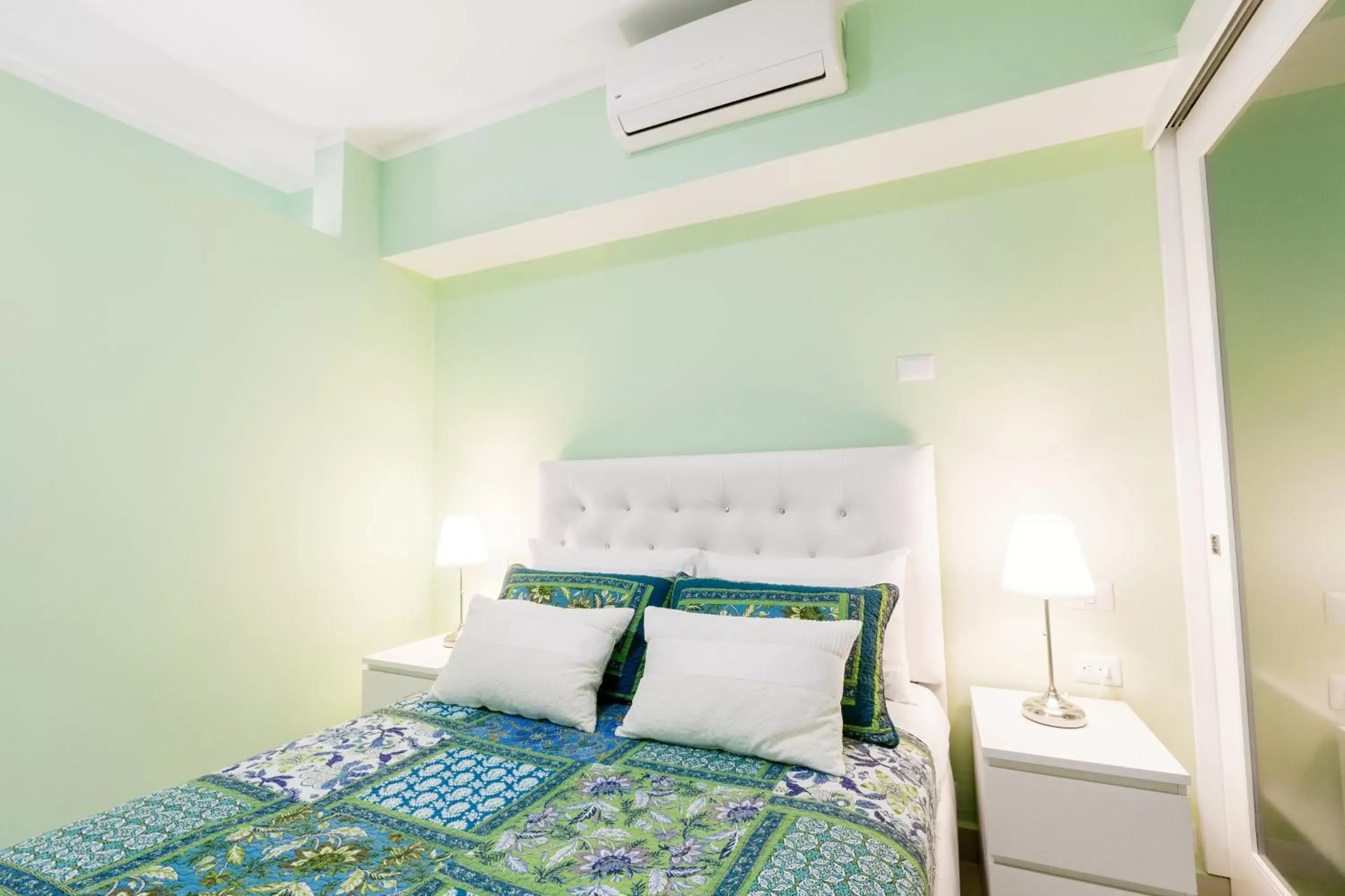 Studio in DUCASSI SUITES ROOFTOP POOL - BEACH CLUB and SPA Studio in DUCASSI SUITES ROOFTOP POOL - BEACH CLUB and SPA