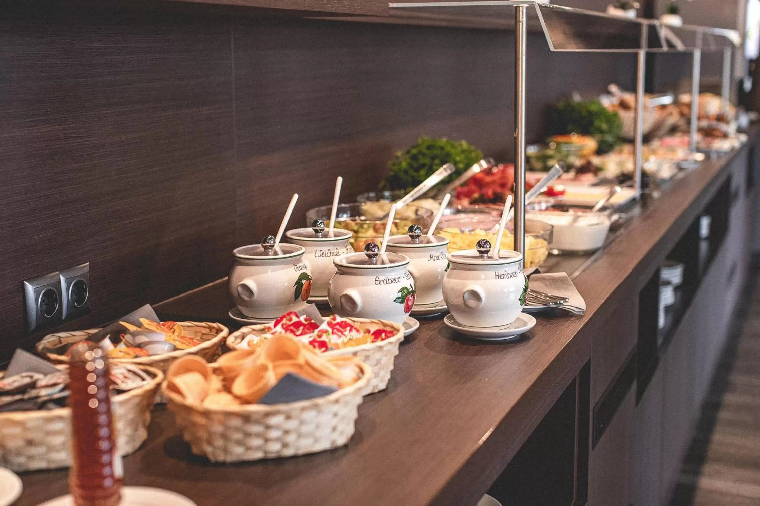 Buffet breakfast in PLAZA Hotel Hanau