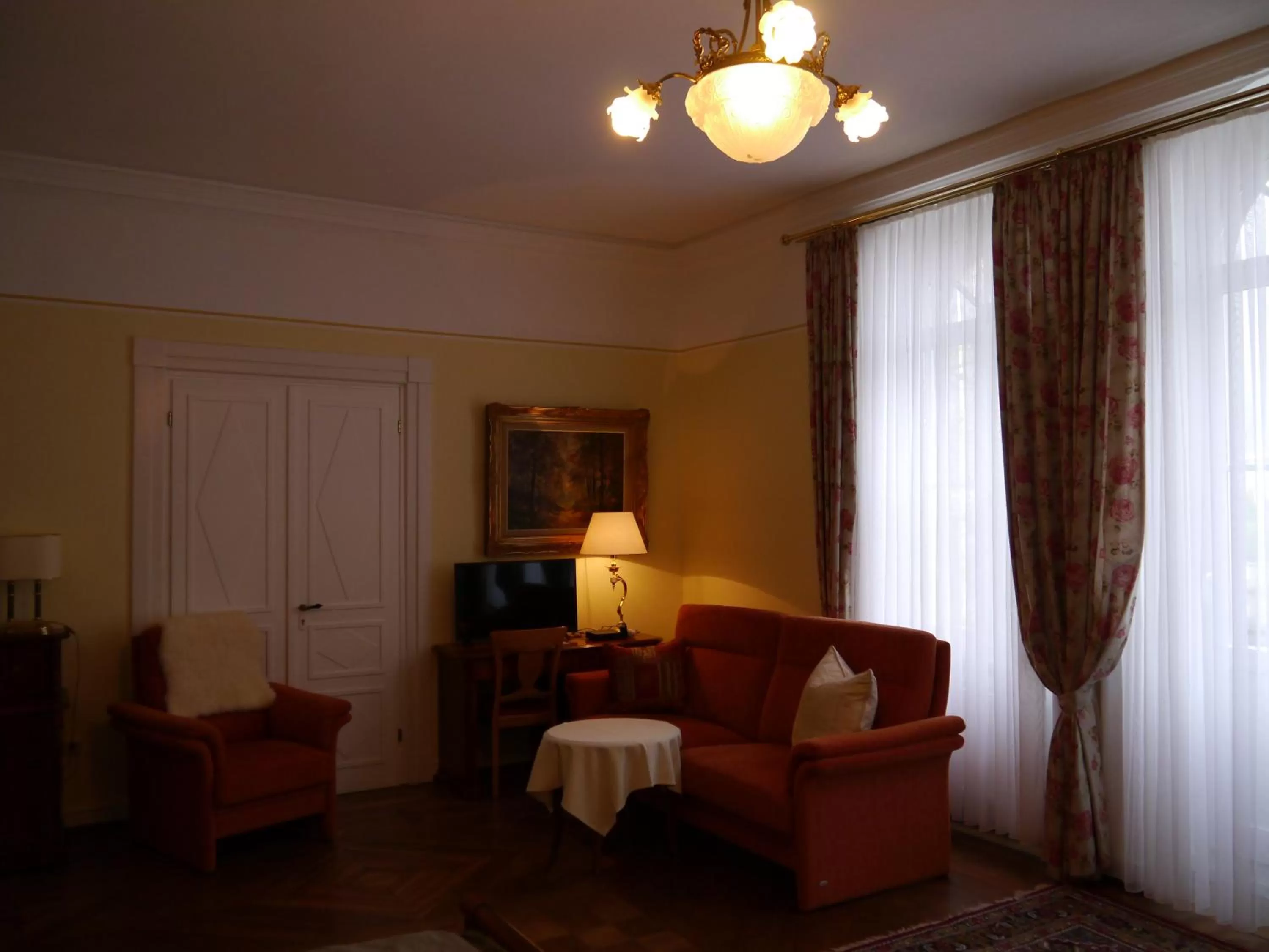 TV and multimedia in Hotel Villa Keller