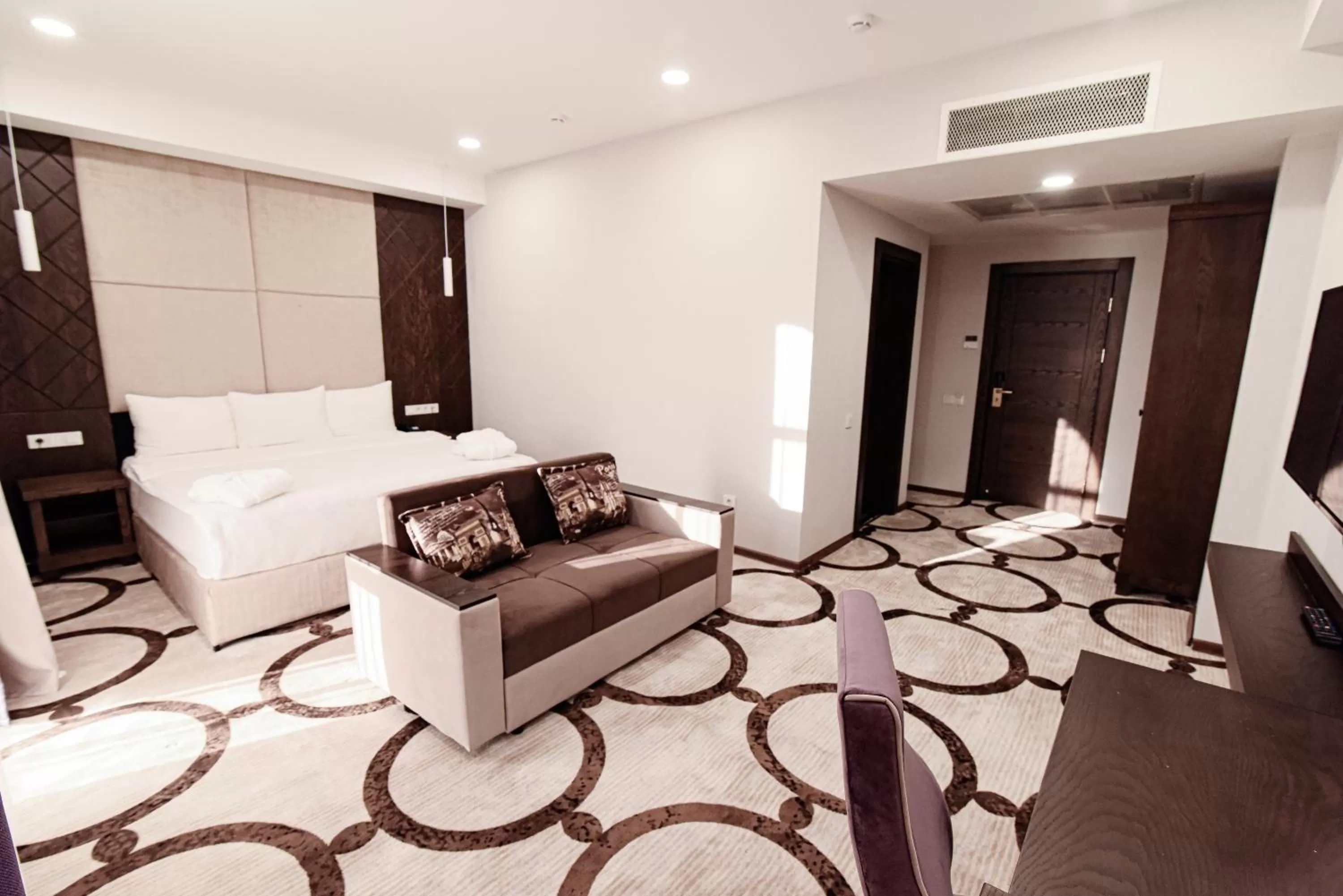 Seating Area in East Palace Hotel