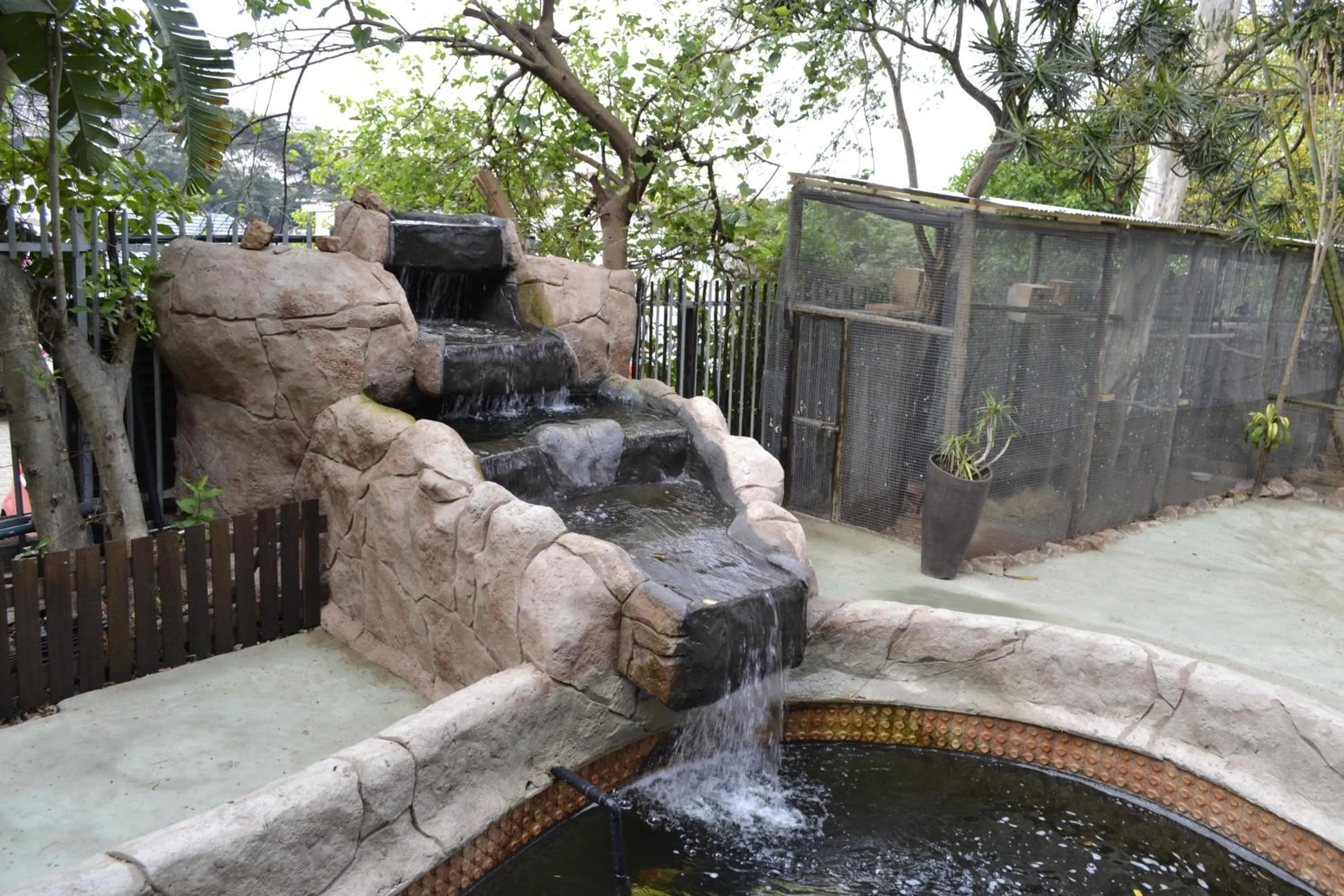 Property logo or sign in Laletsa Lodge