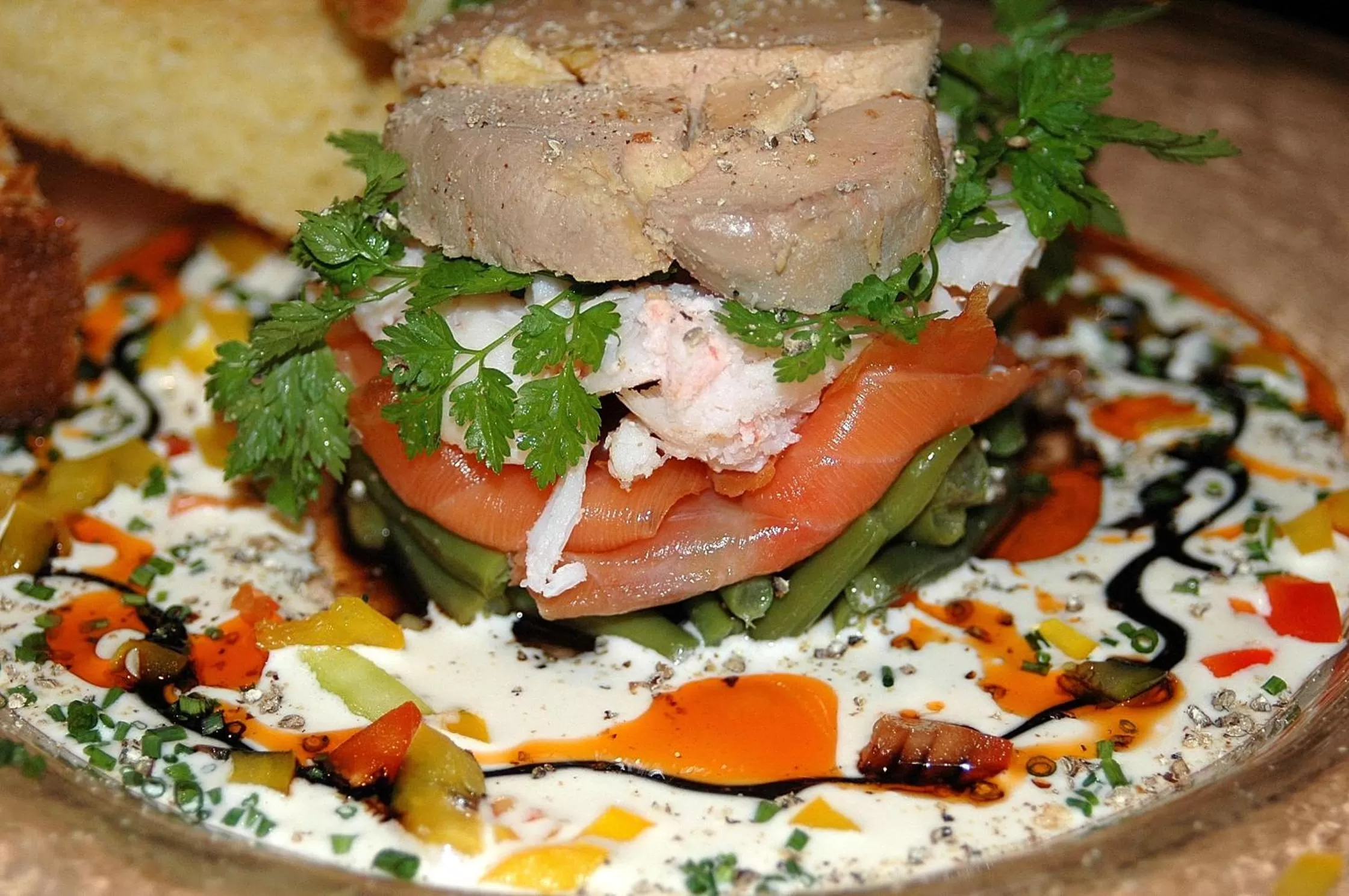 Food close-up in Hotel restaurant La Pêcherie - Le manoir d'à coté - Les 5 ruches -Logis hôtels