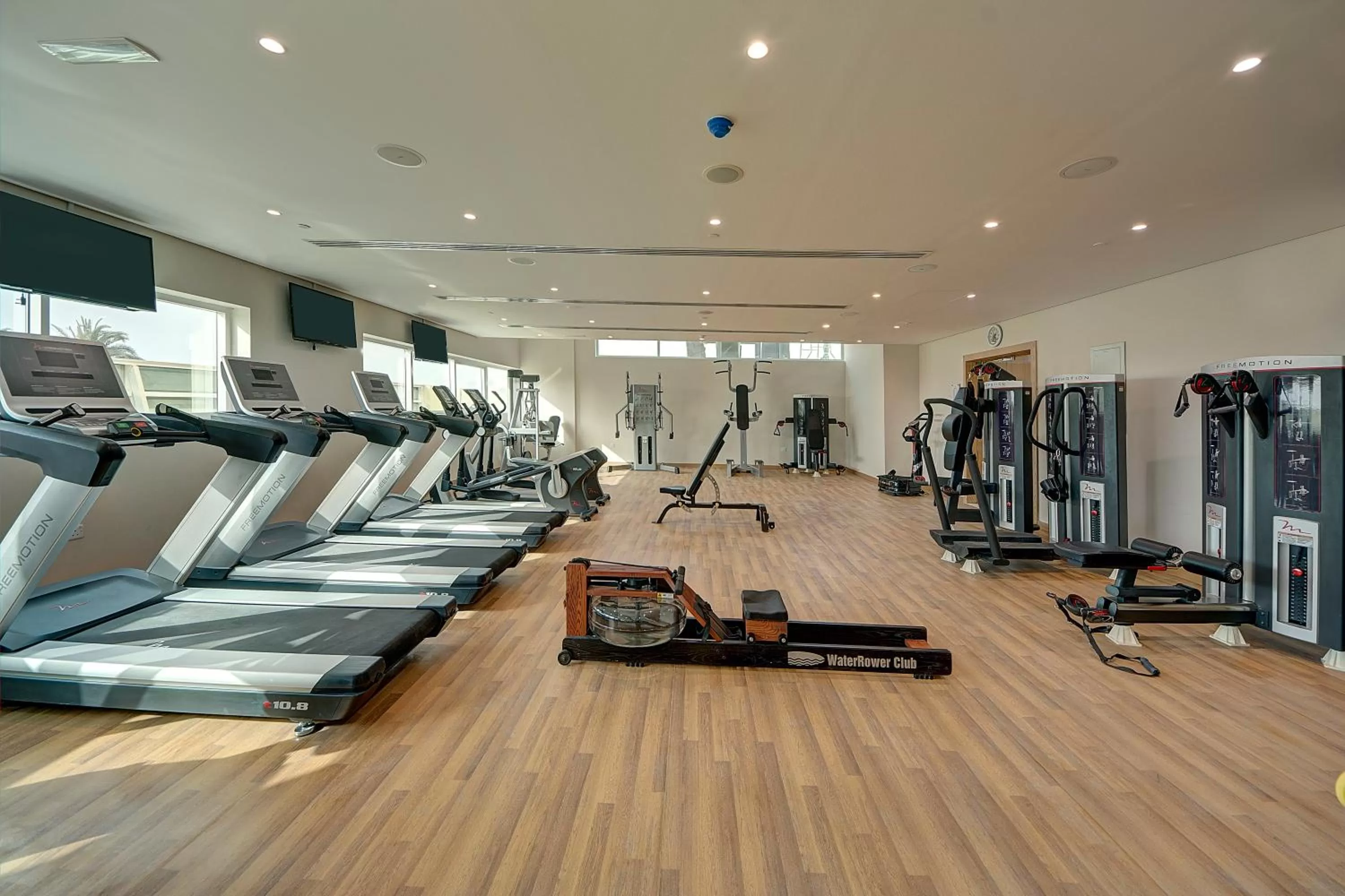 Fitness centre/facilities in Al Khoory Atrium