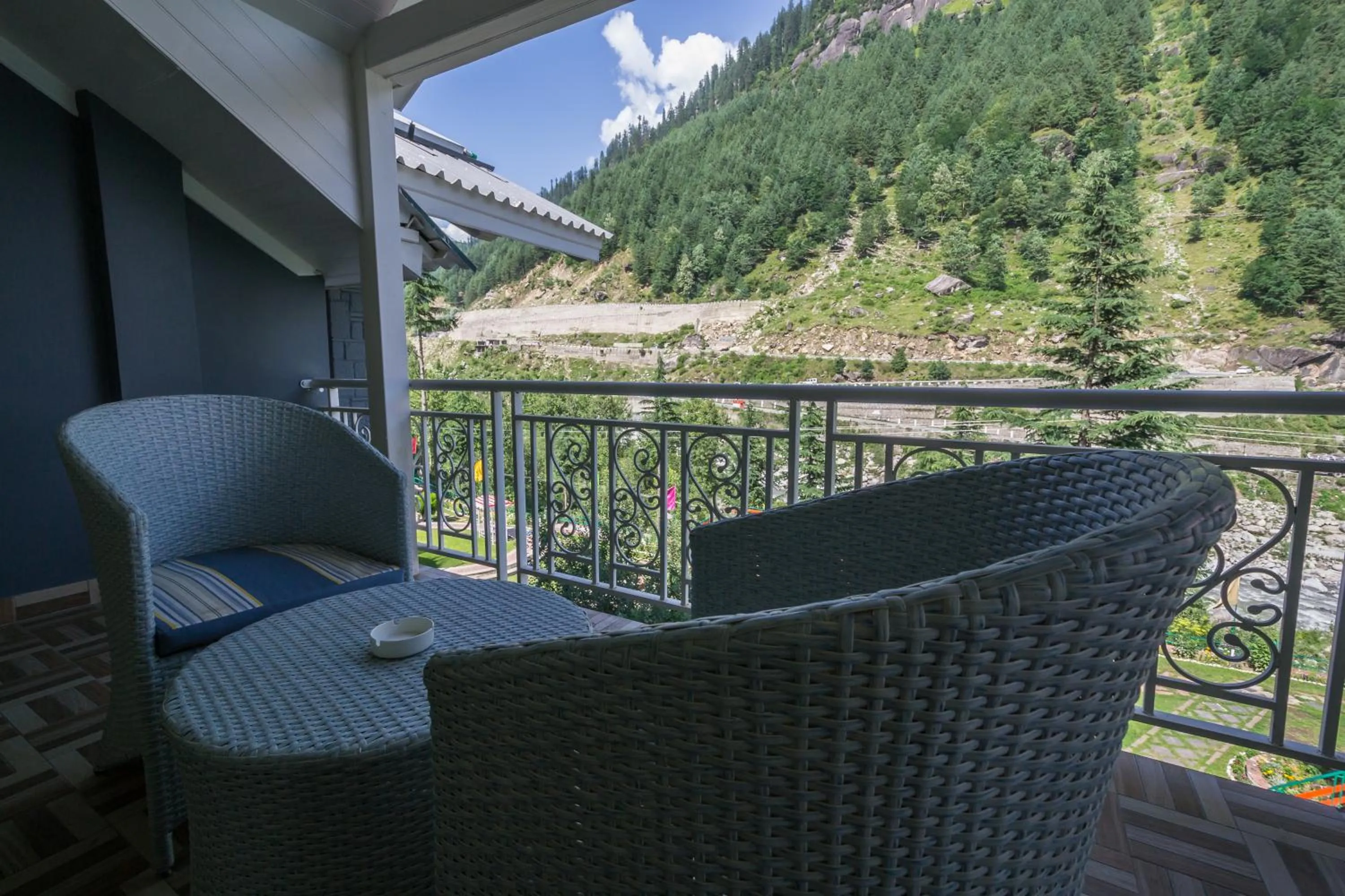 Balcony/Terrace in The Highland Park - A Truly River side Resort