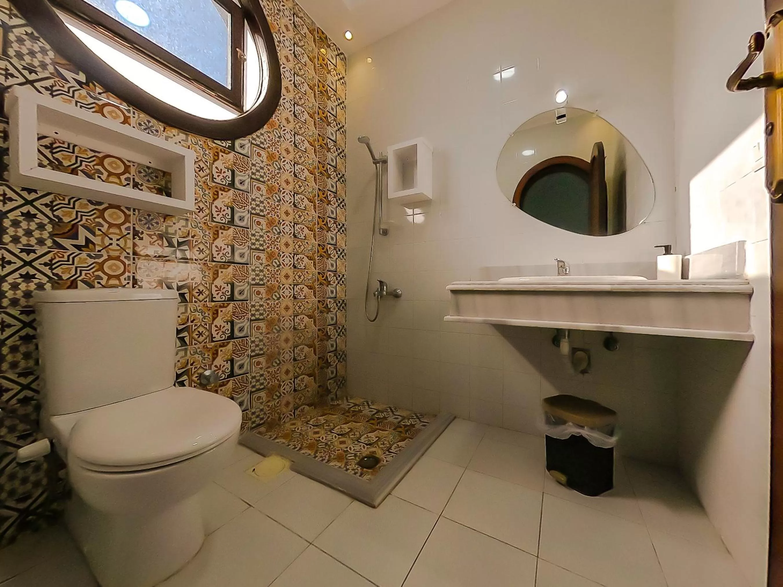 Seaview Panorama Hotel