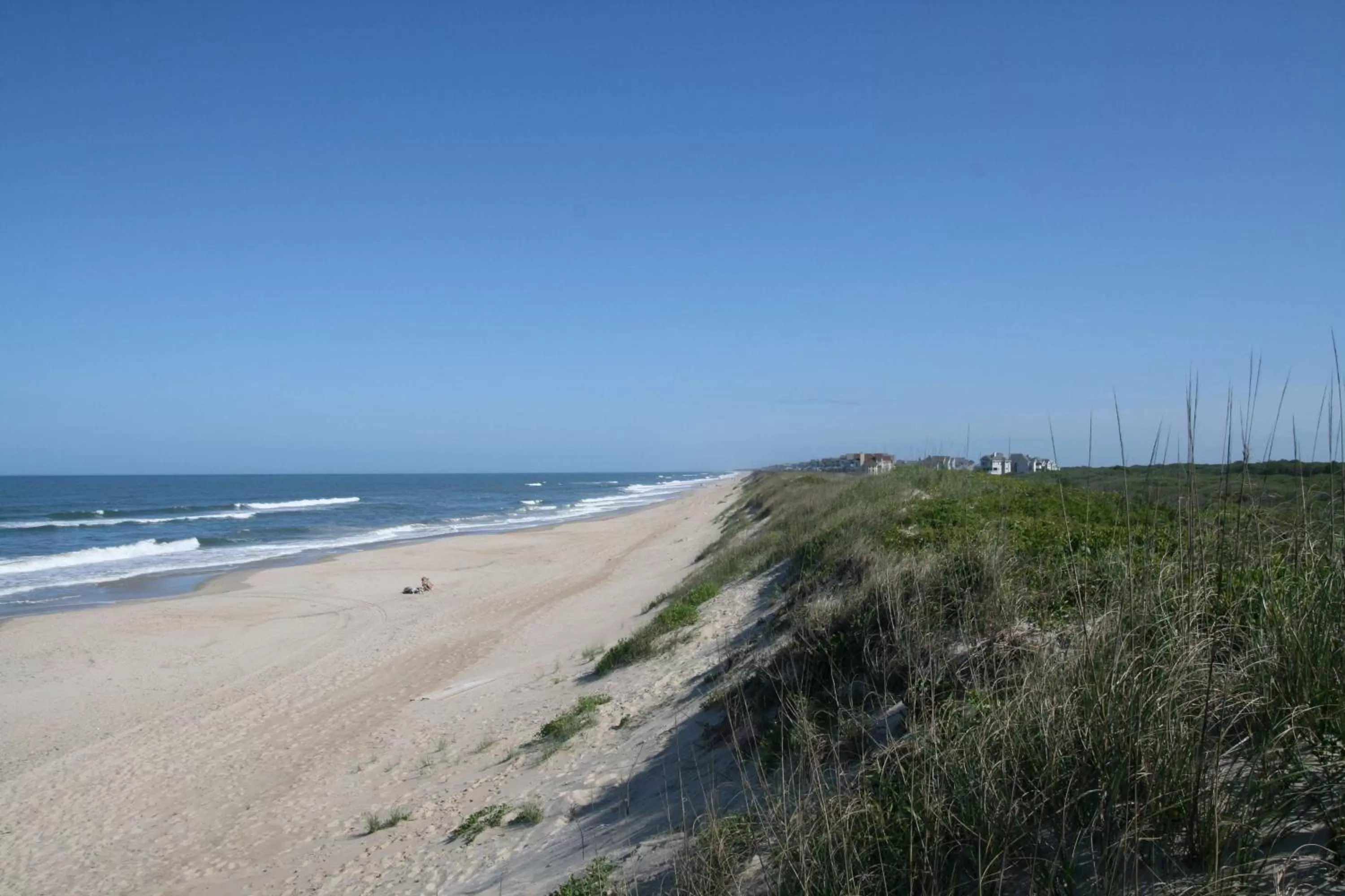 Property building in Hampton Inn & Suites Outer Banks/Corolla