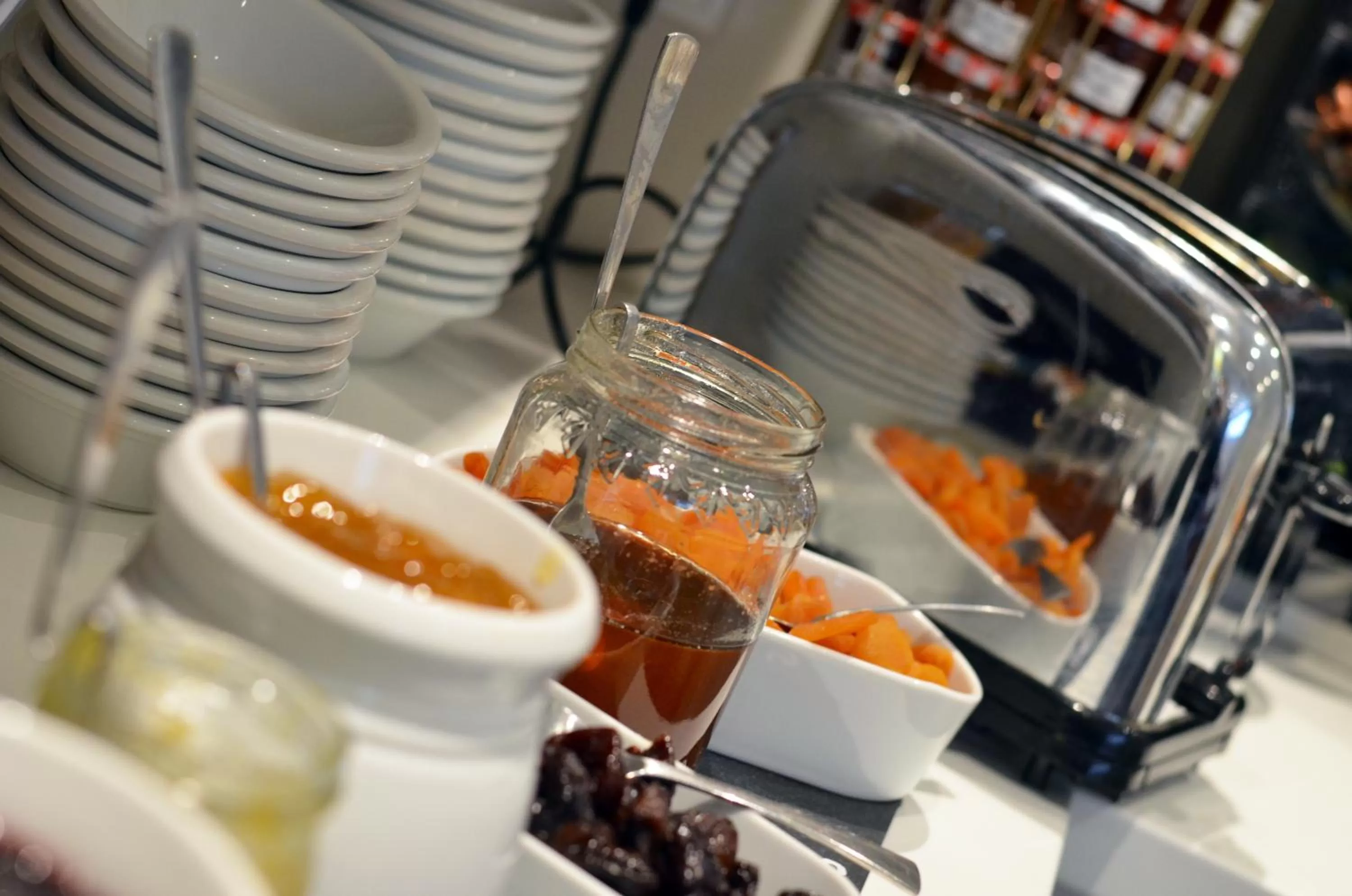 Food and drinks in Best Western Dijon Centre Gare