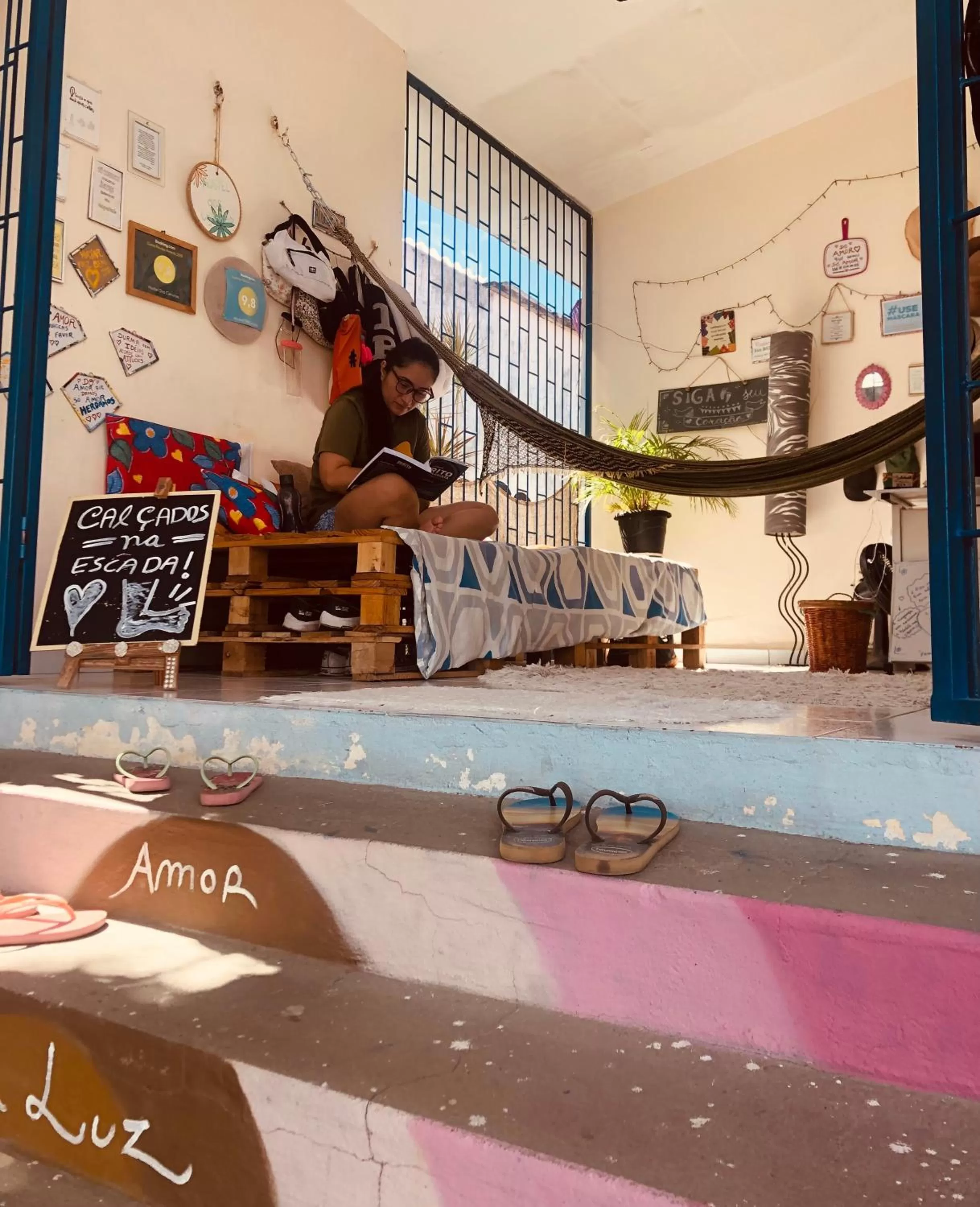 Property building in Hostel Das Canárias