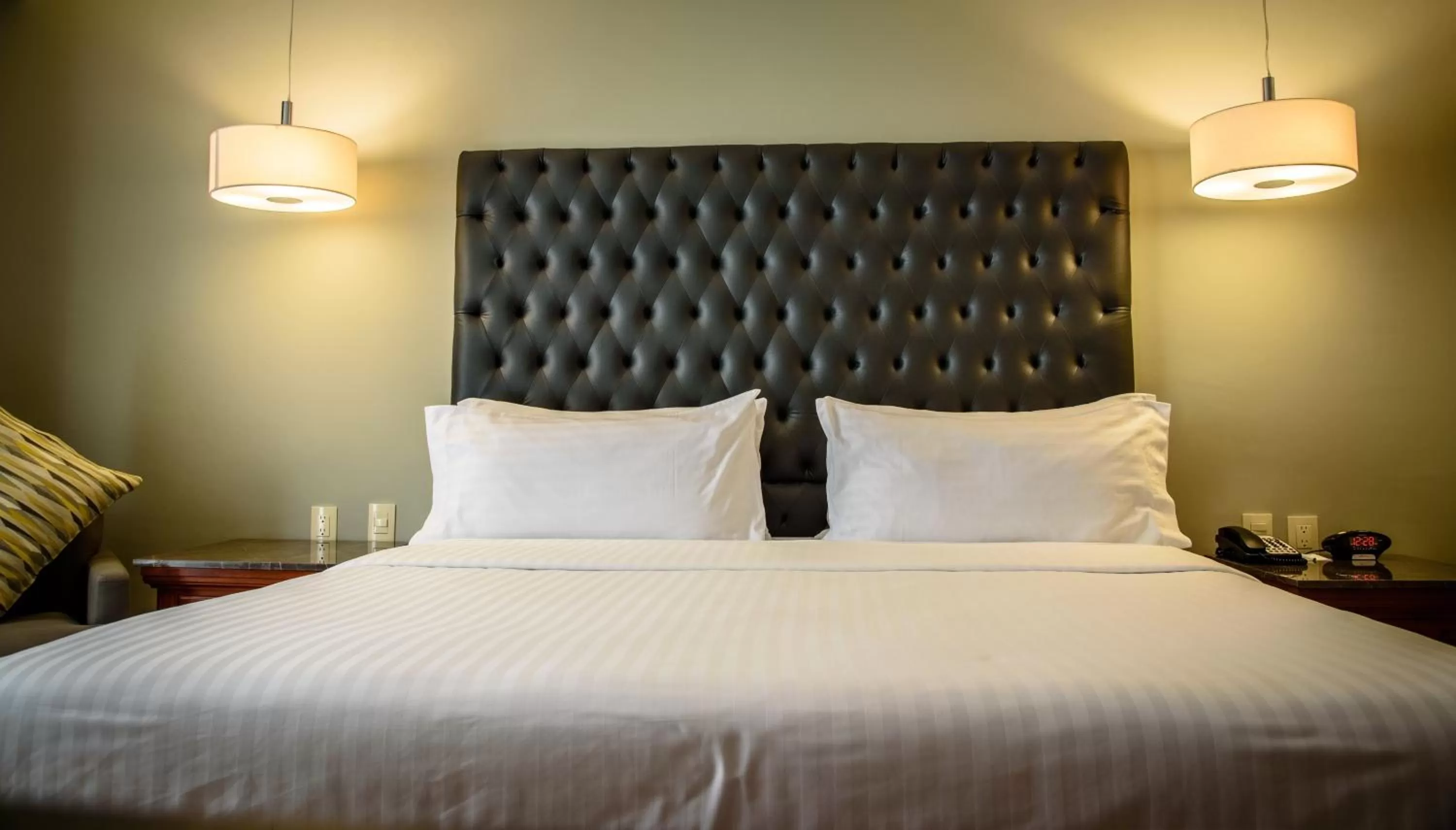 Photo of the whole room, Bed in Holiday Inn Tuxtla Gutierrez by IHG