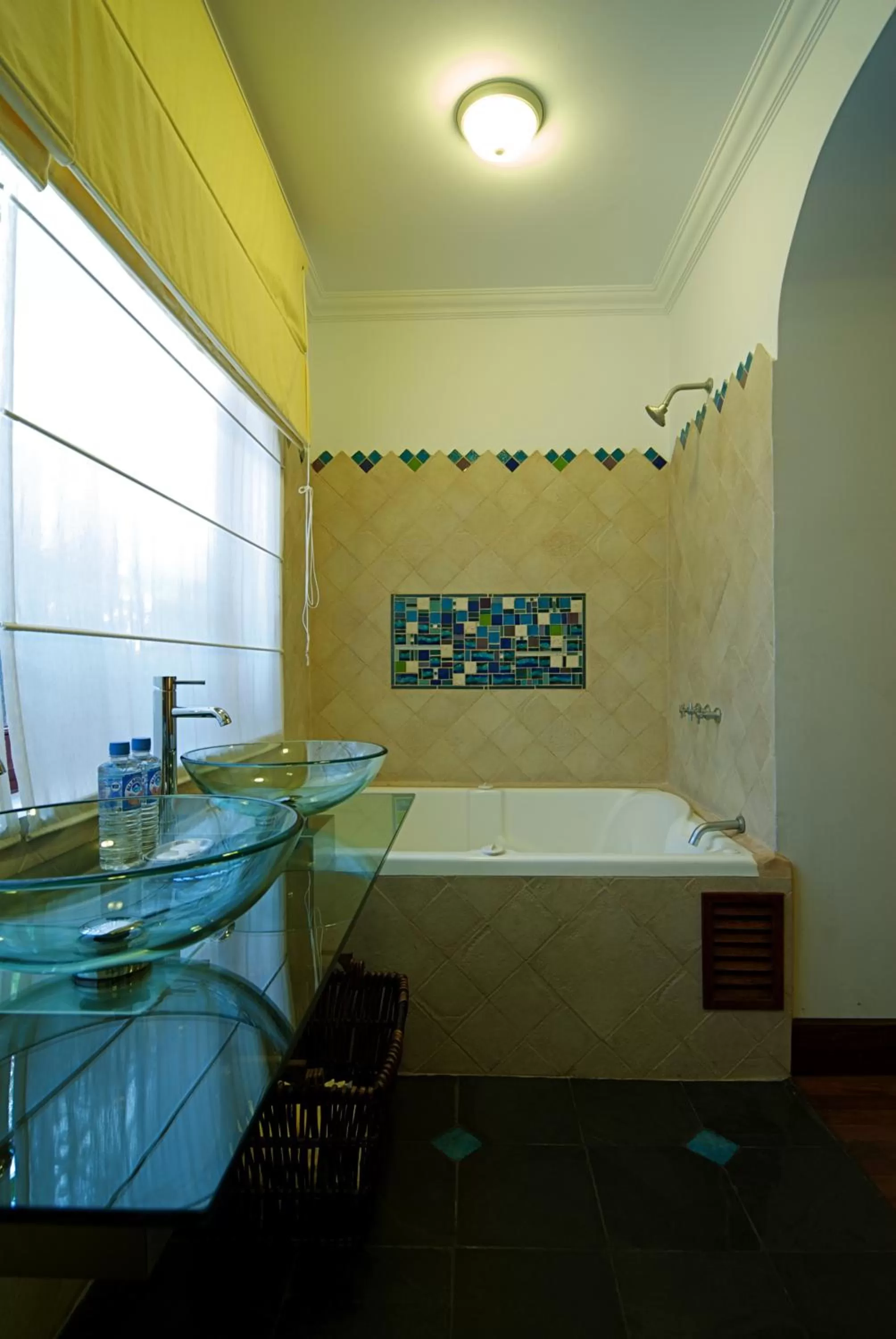 Day, Bed in Boutique Hotel Casa Foch