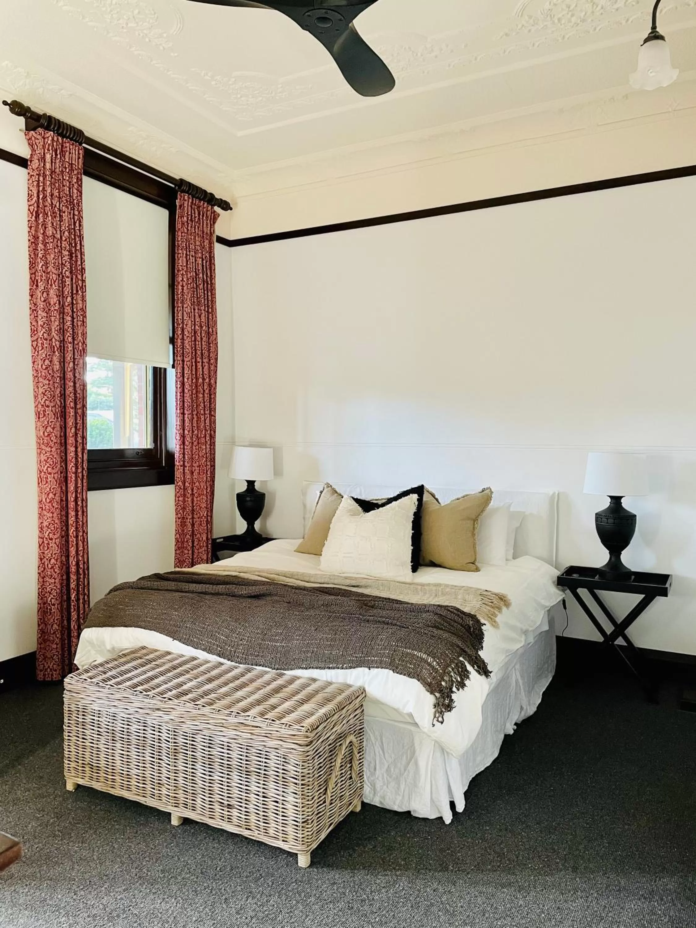 Bed in Ballina Manor Boutique Hotel
