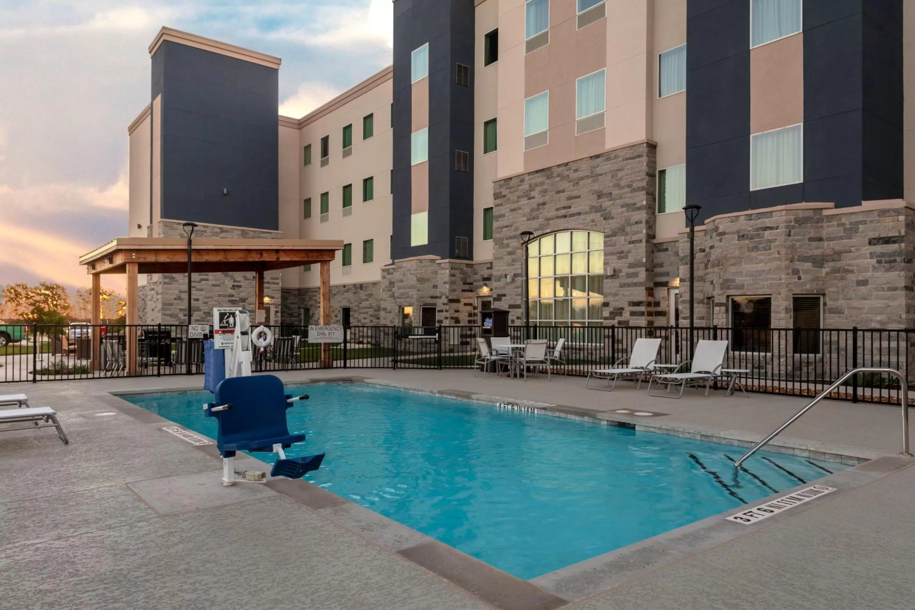 Swimming pool in Staybridge Suites - Cedar Park - Austin N by IHG